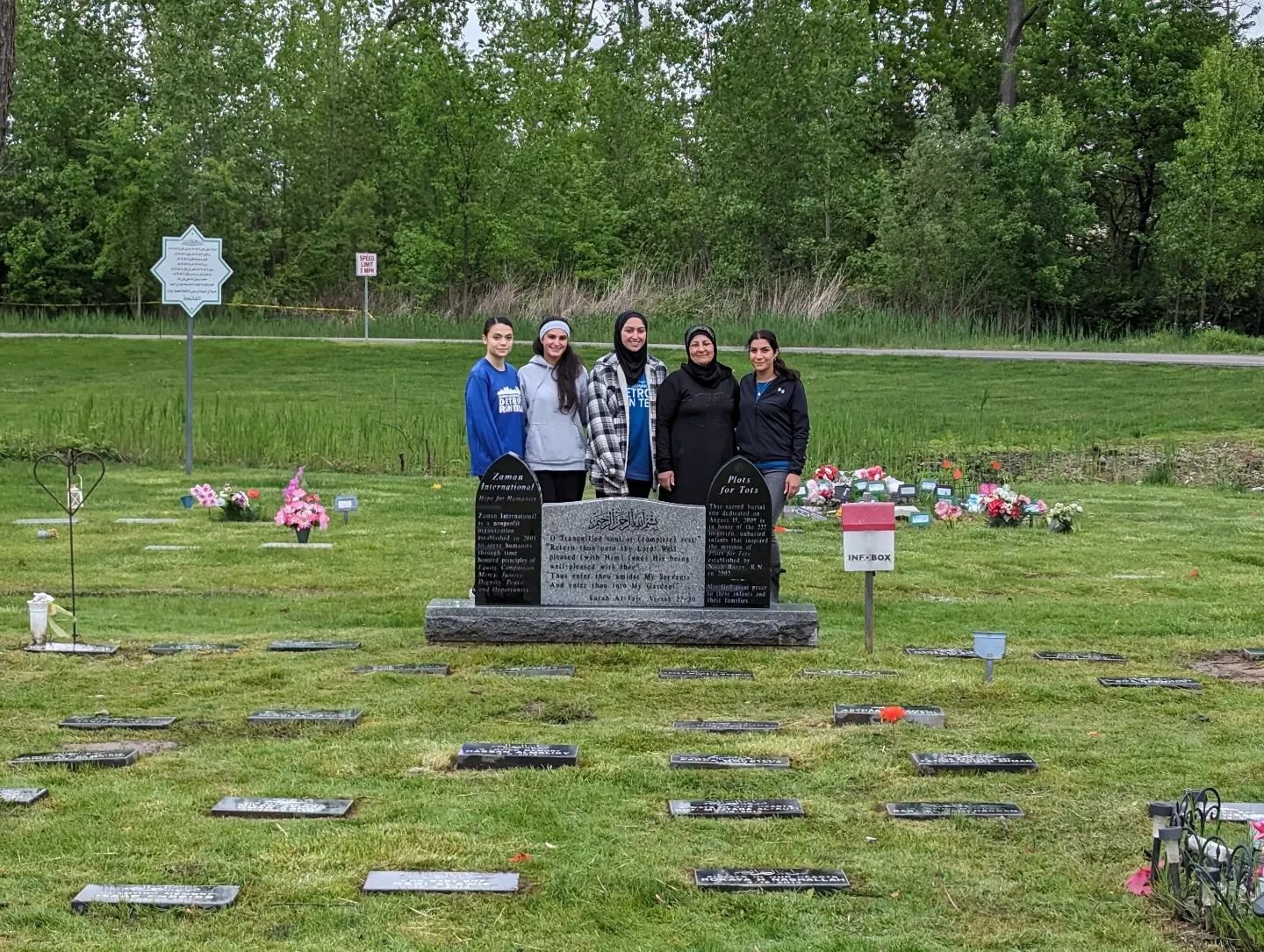 Year after year, the @zamanrunteam comes together to transform Plots for Tots into a serene sanctuary for visiting mothers on their special day. From tending flower beds to cleaning headstones, we're dedicated to honoring these little angels with bea