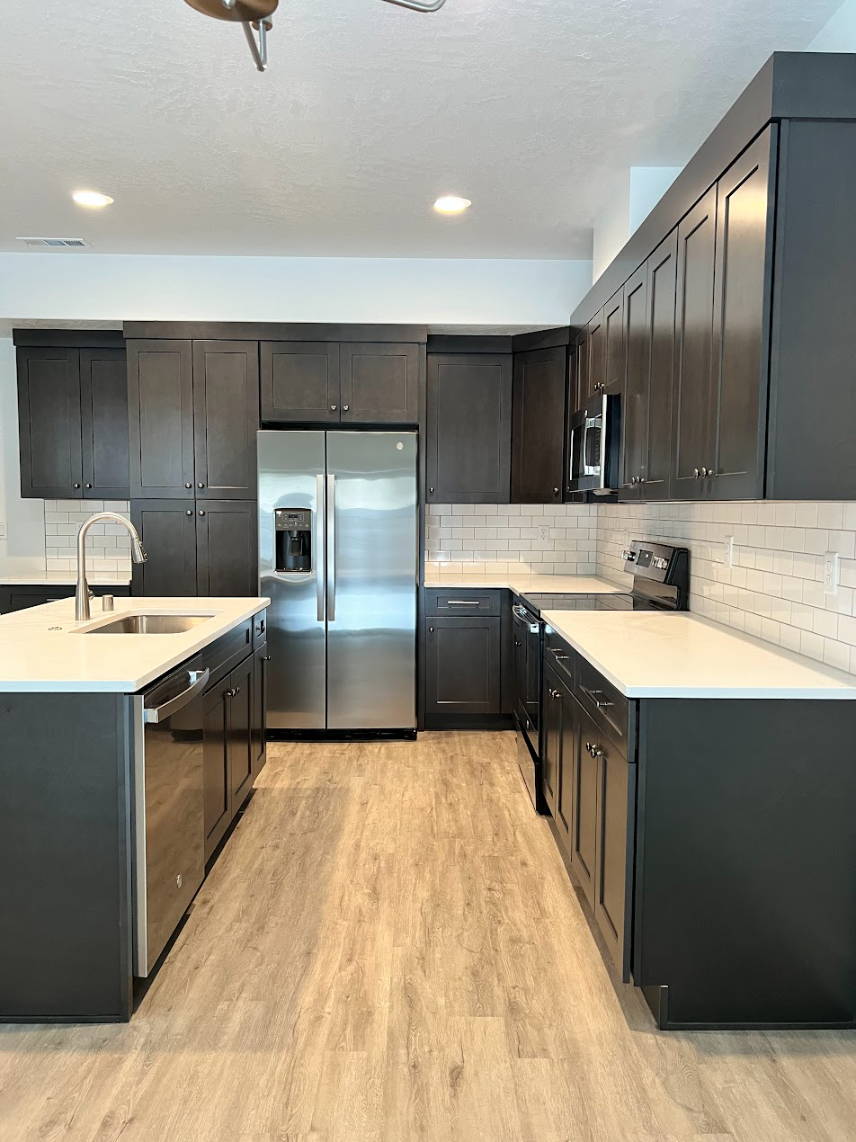 Slate shaker cabients for the townhomes project in Kennewick WA Unit.png