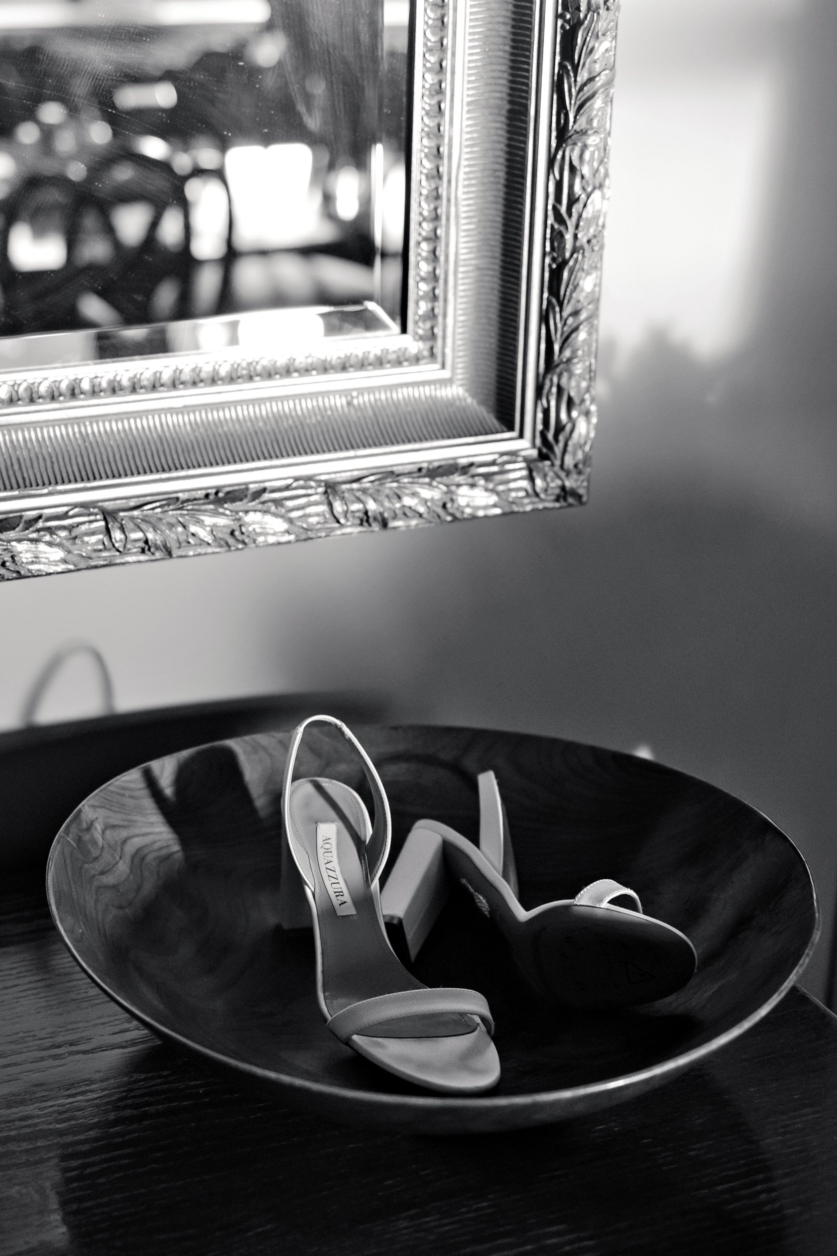 Brooklyn Botanical Garden. Timeless wedding photography.Editorial-style photos 
