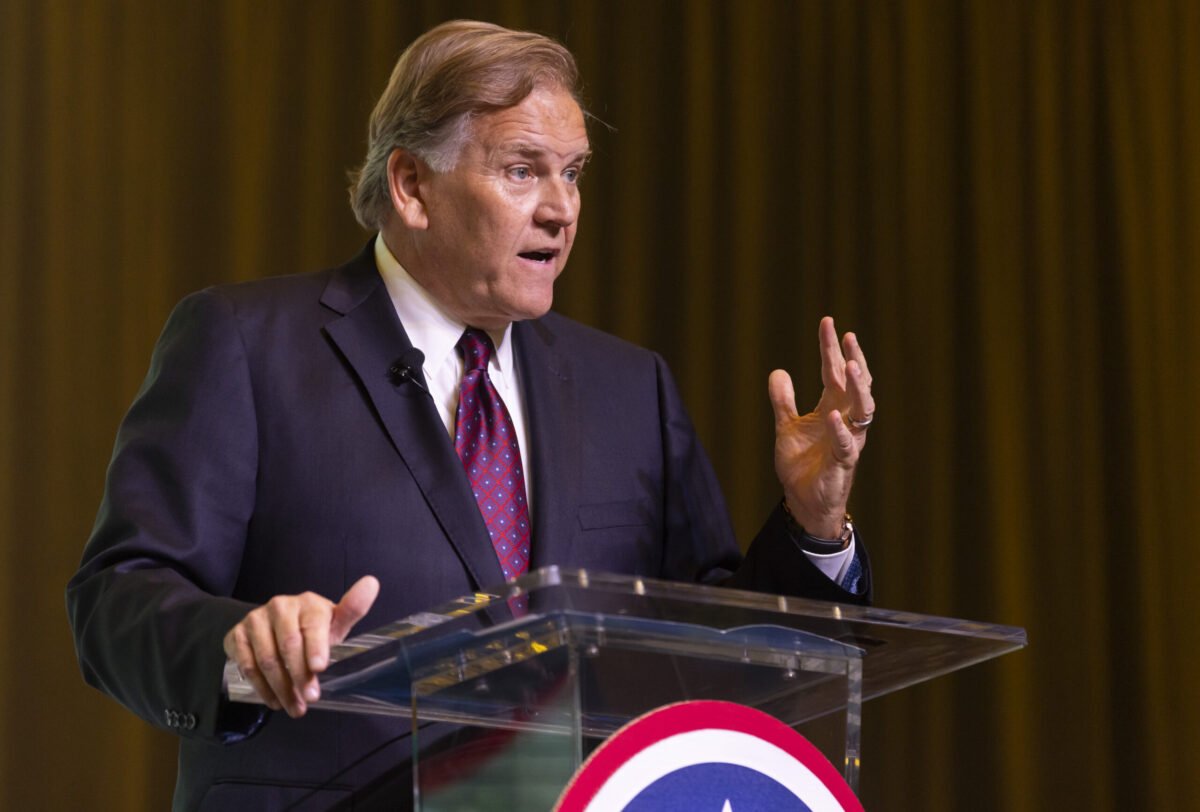 REPUBLICANS LAND TOP RECRUIT IN BATTLEGROUND SENATE&nbsp;ELECTION