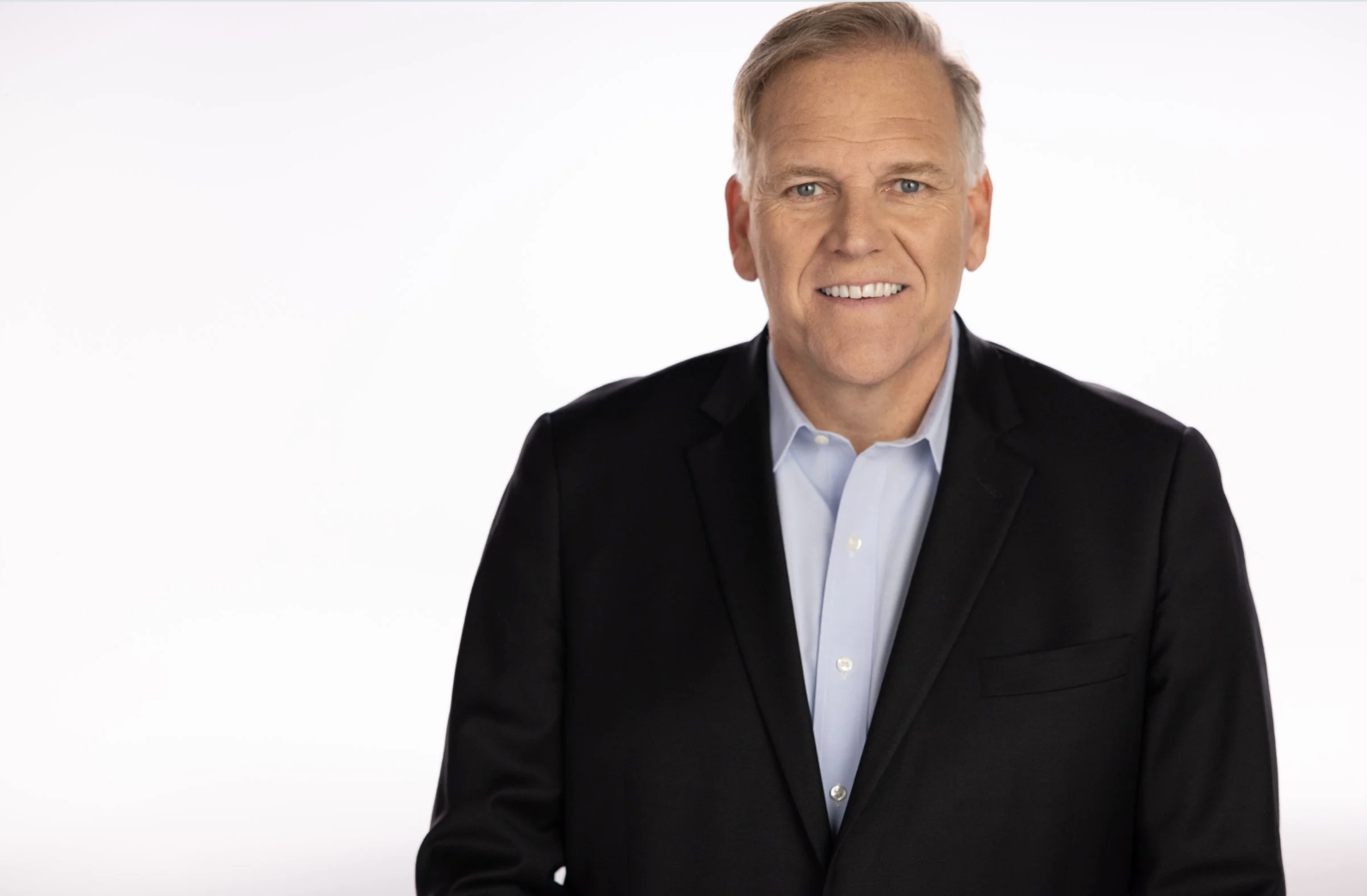 ROGERS ON SOCIALIST OPPONENT’S RALLY WITH BERNIE SANDERS
