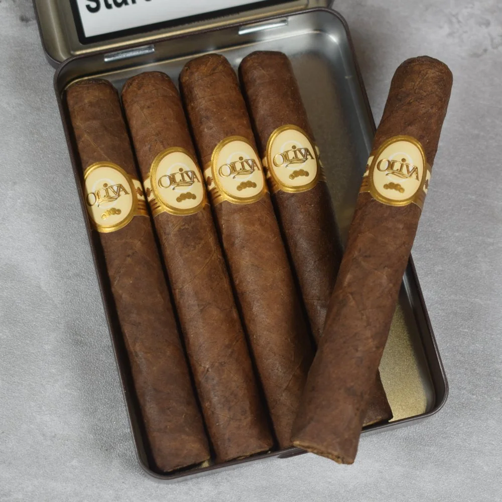 Oliva Serie G Cameroon cigar with brown Cameroon wrapper and gold Oliva band.