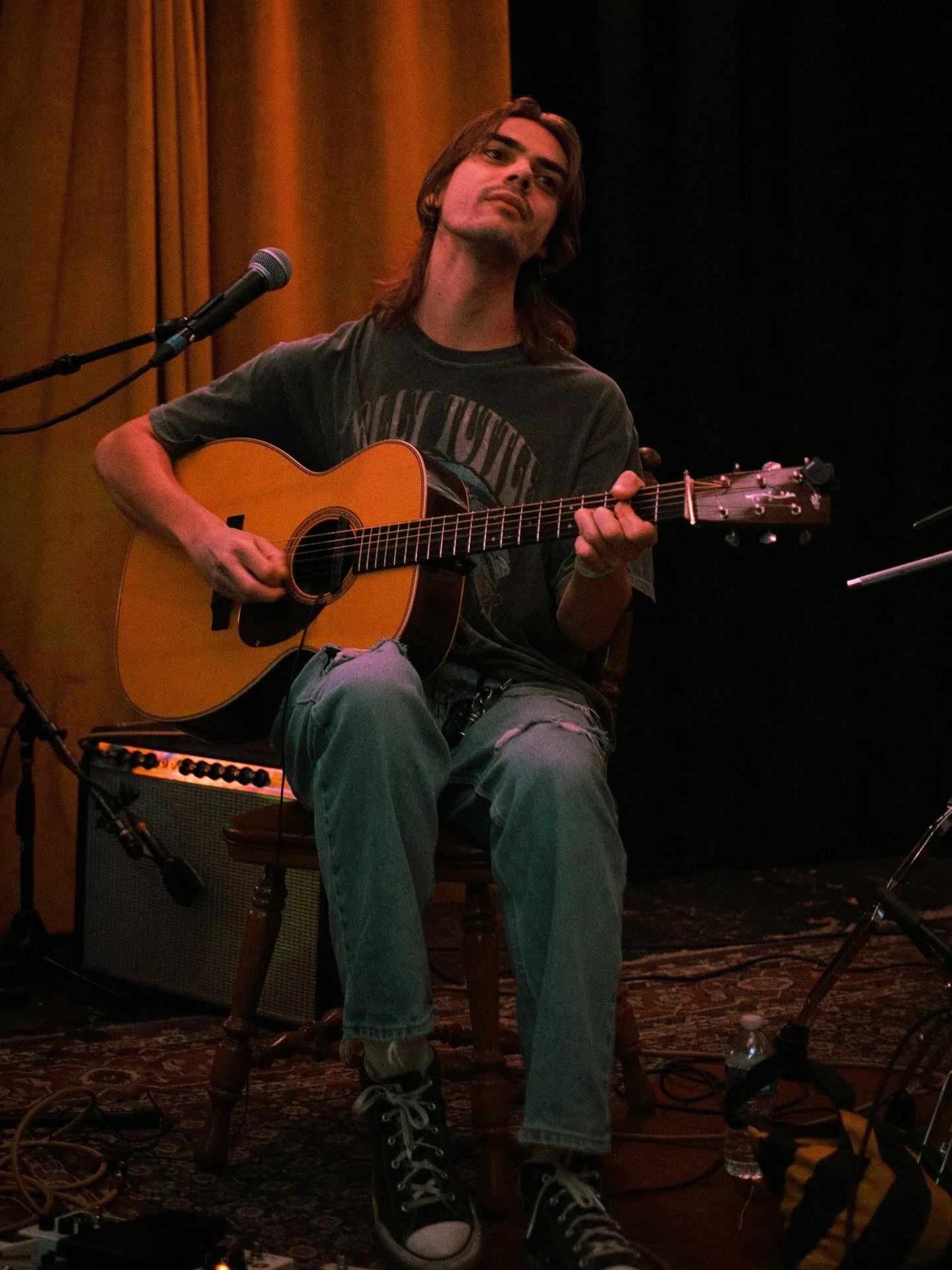 my favorite person to take pictures of performing <3