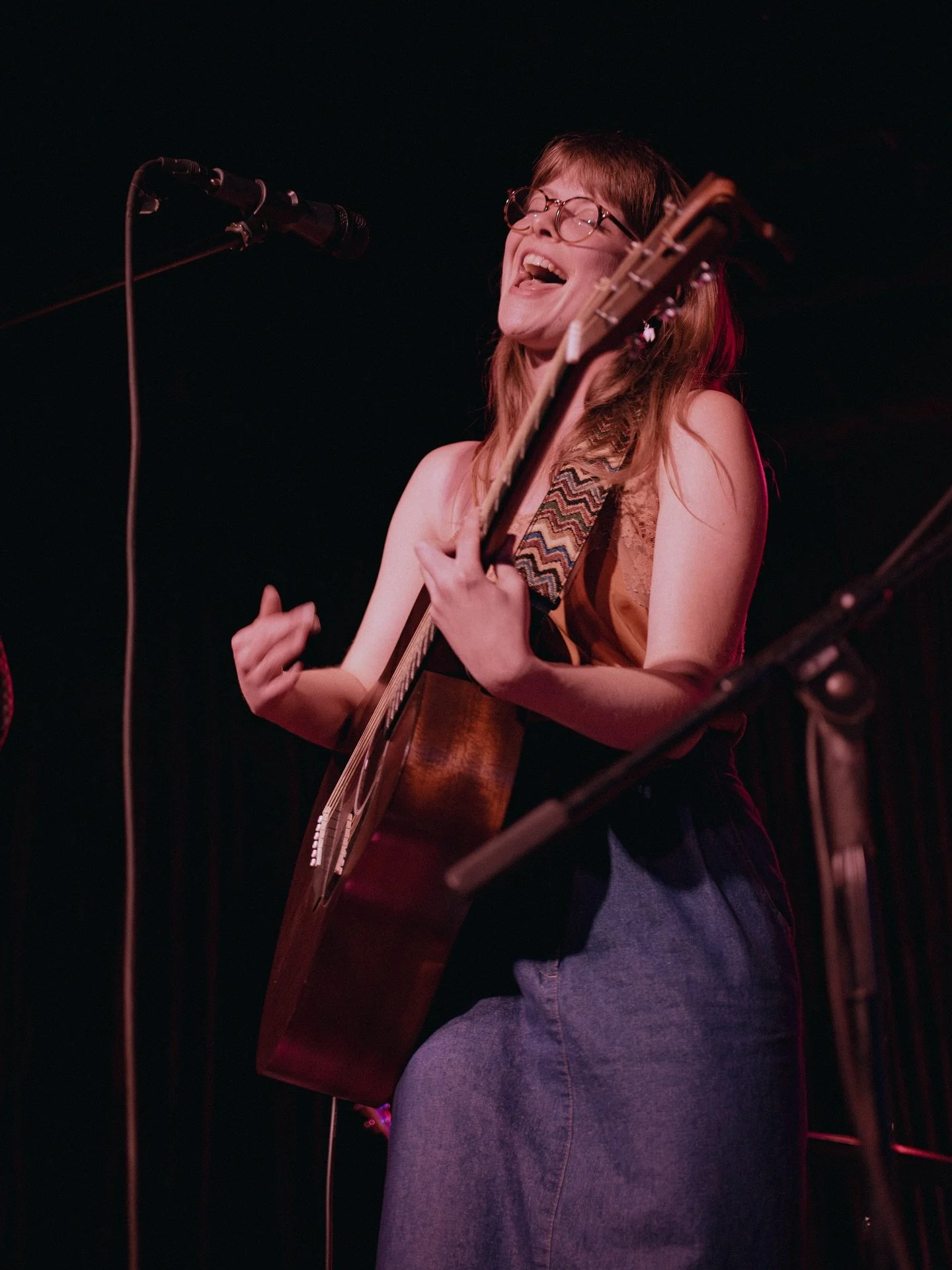 the beautiful and talented @lizmossmusic