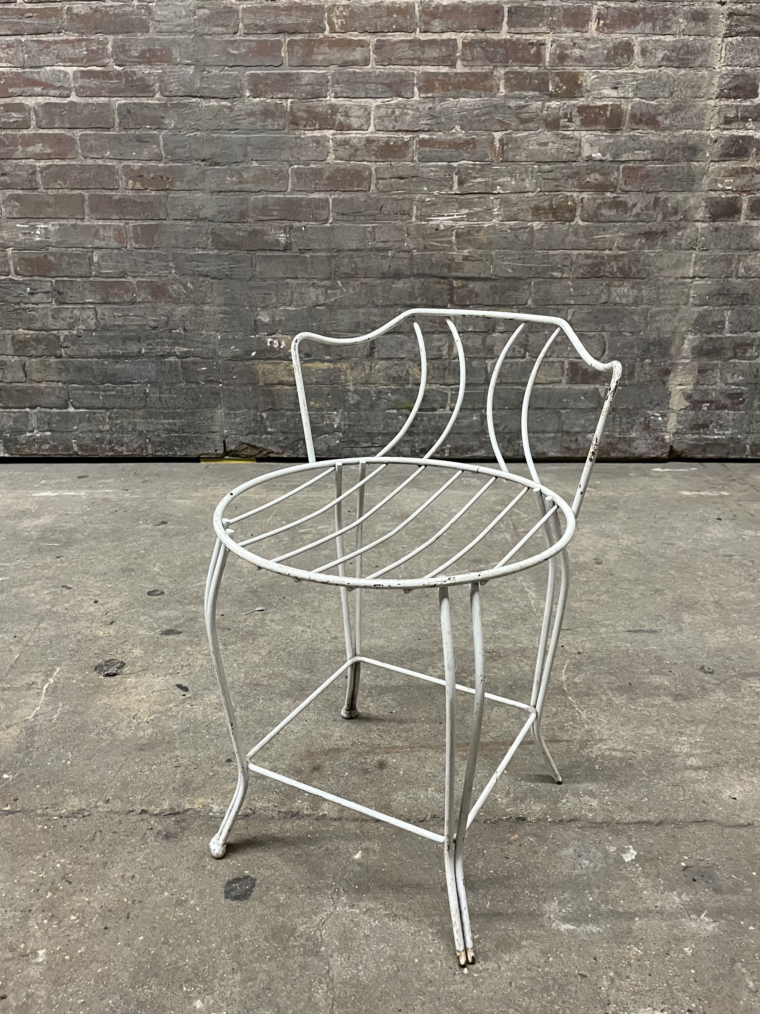 FC132-FX Vintage Short White Metal Chair