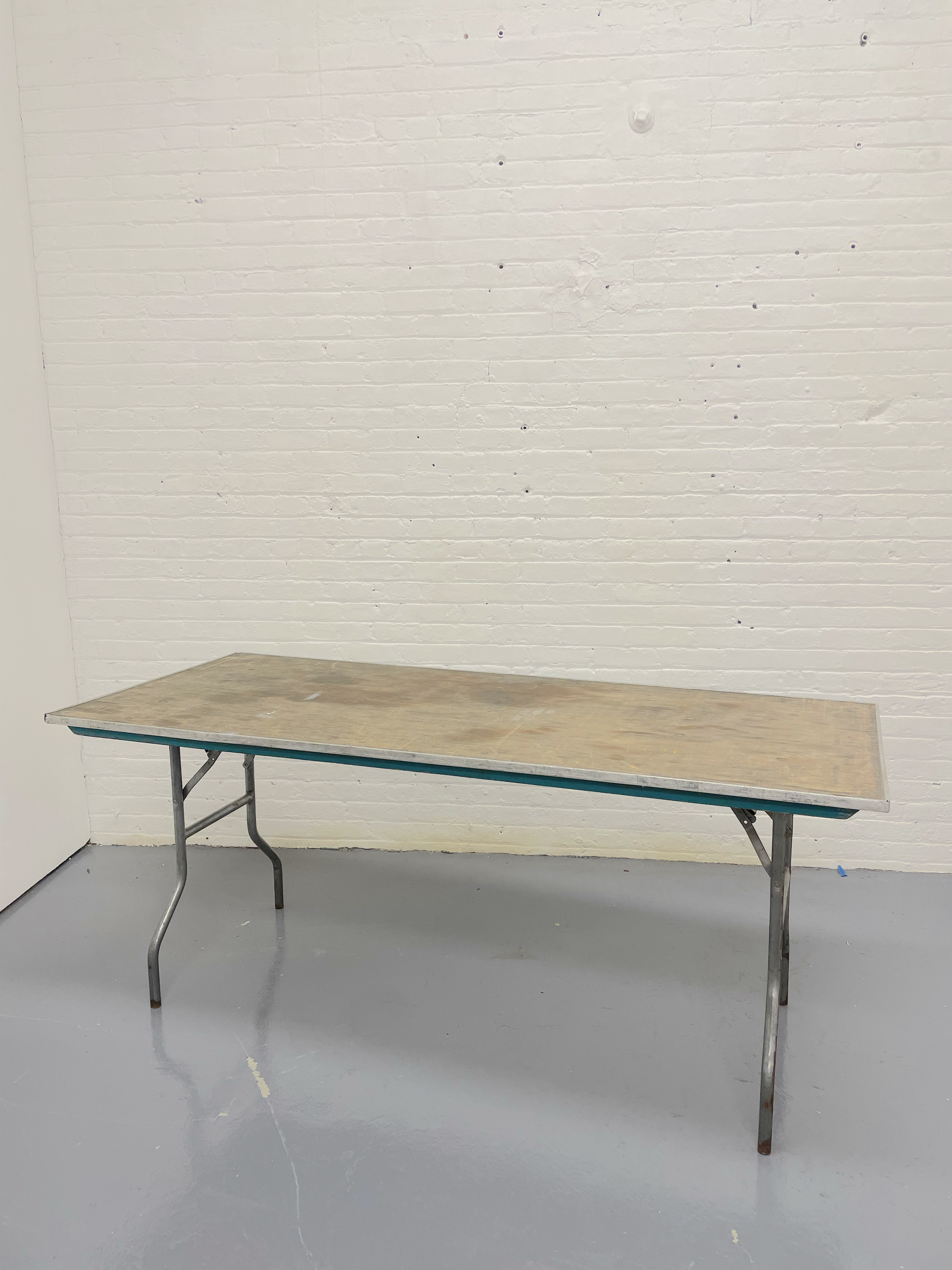 FT041-LB Vintage Worn Wood and Metal Folding Table With Teal Trim