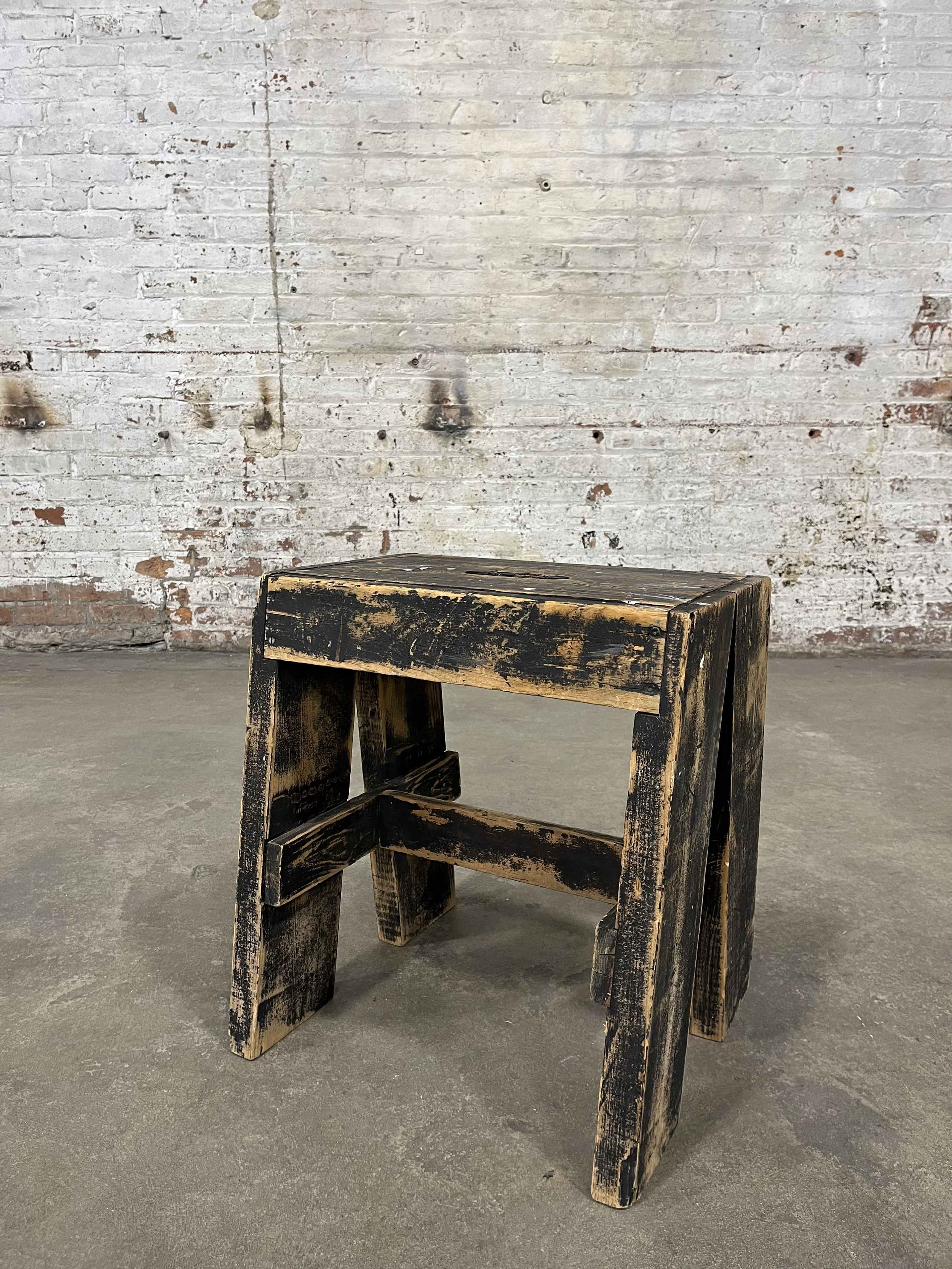 FS039-PS Small Aged Work Bench