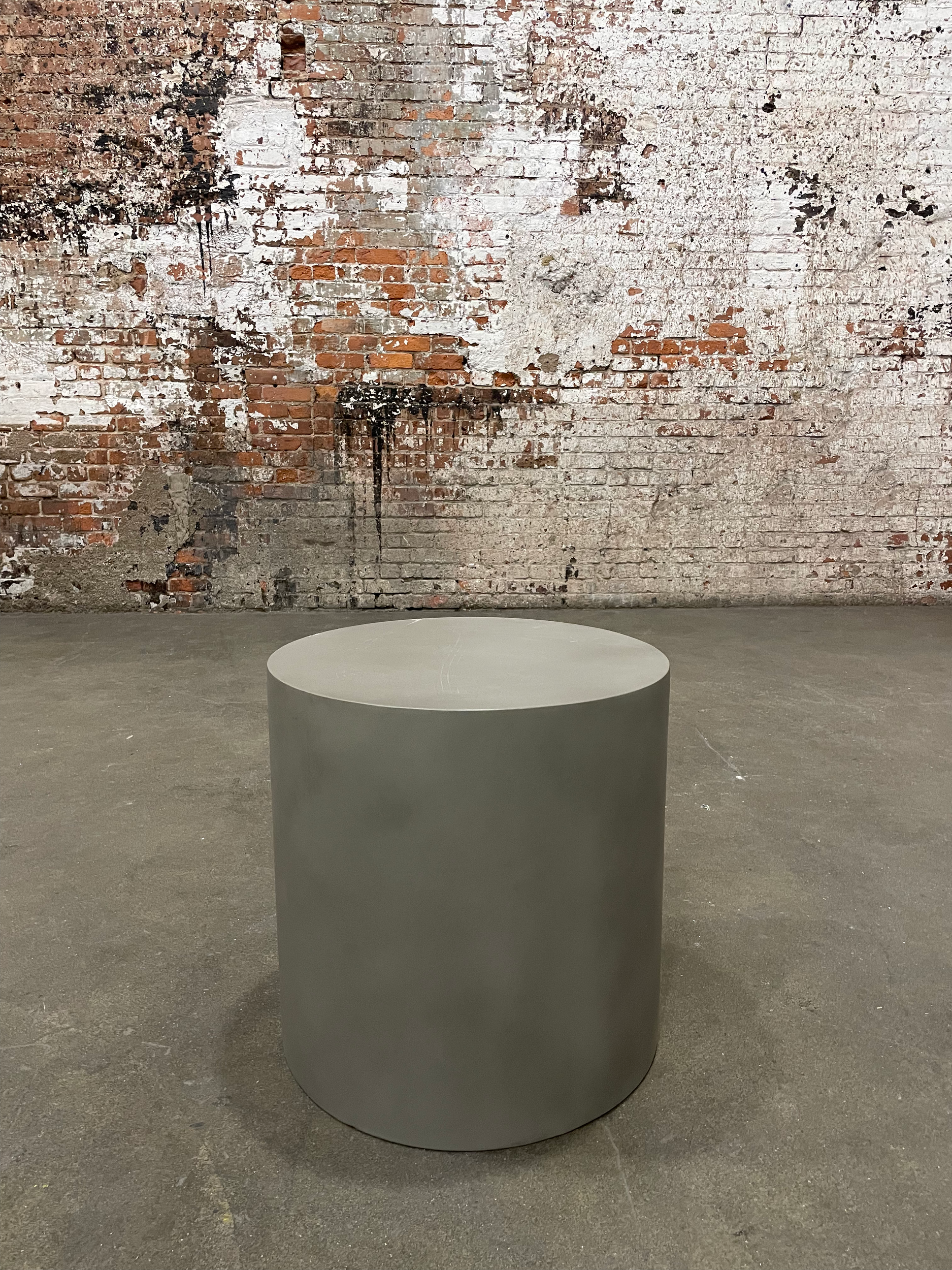 AP041-PS Faux Concrete Grey Paintable Cylindrical Pedestal