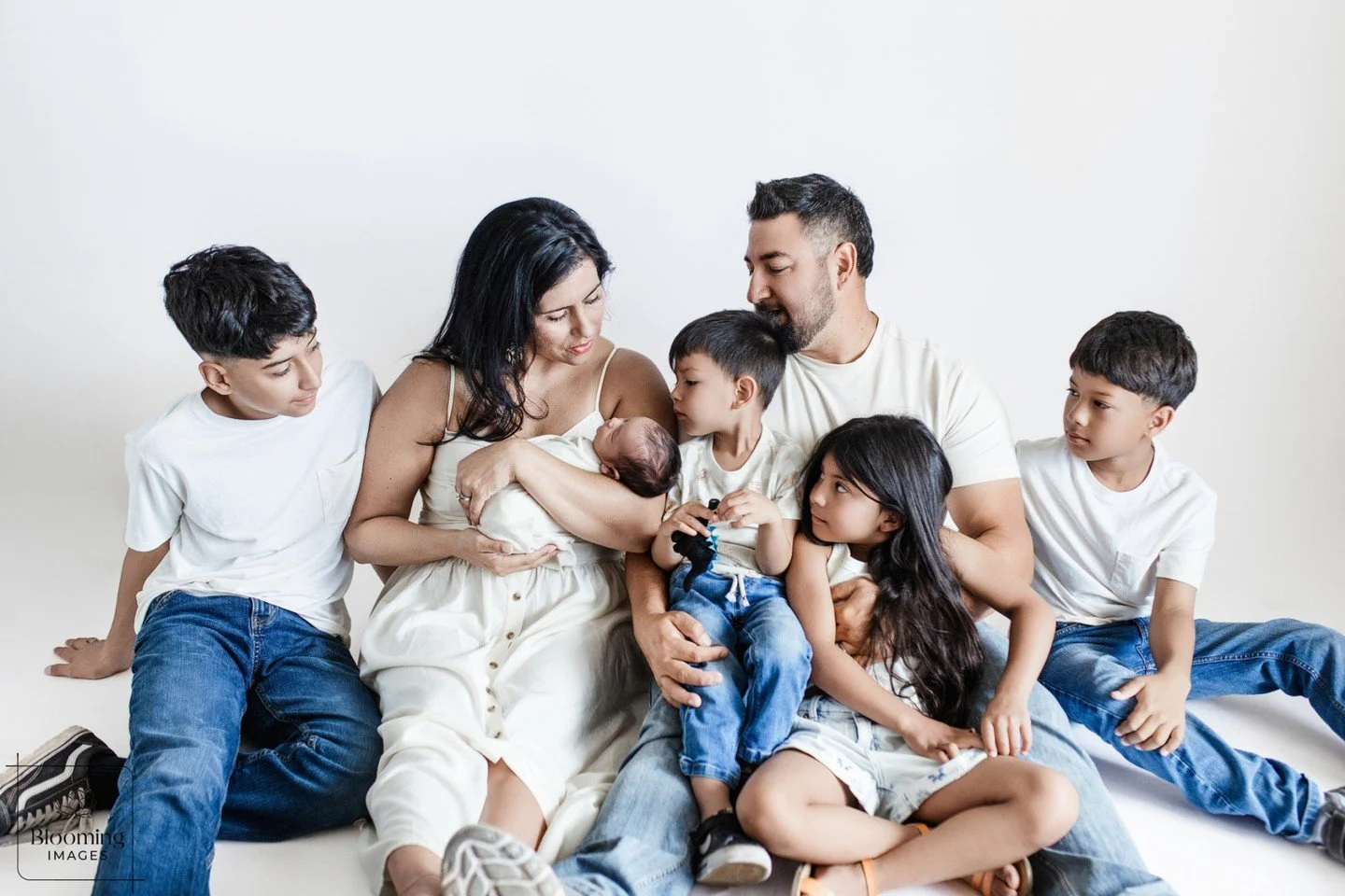 Baby Ari has officially joined the family, and there&rsquo;s no shortage of love around here.
With a house full of siblings and smiles, this little one is in great company!