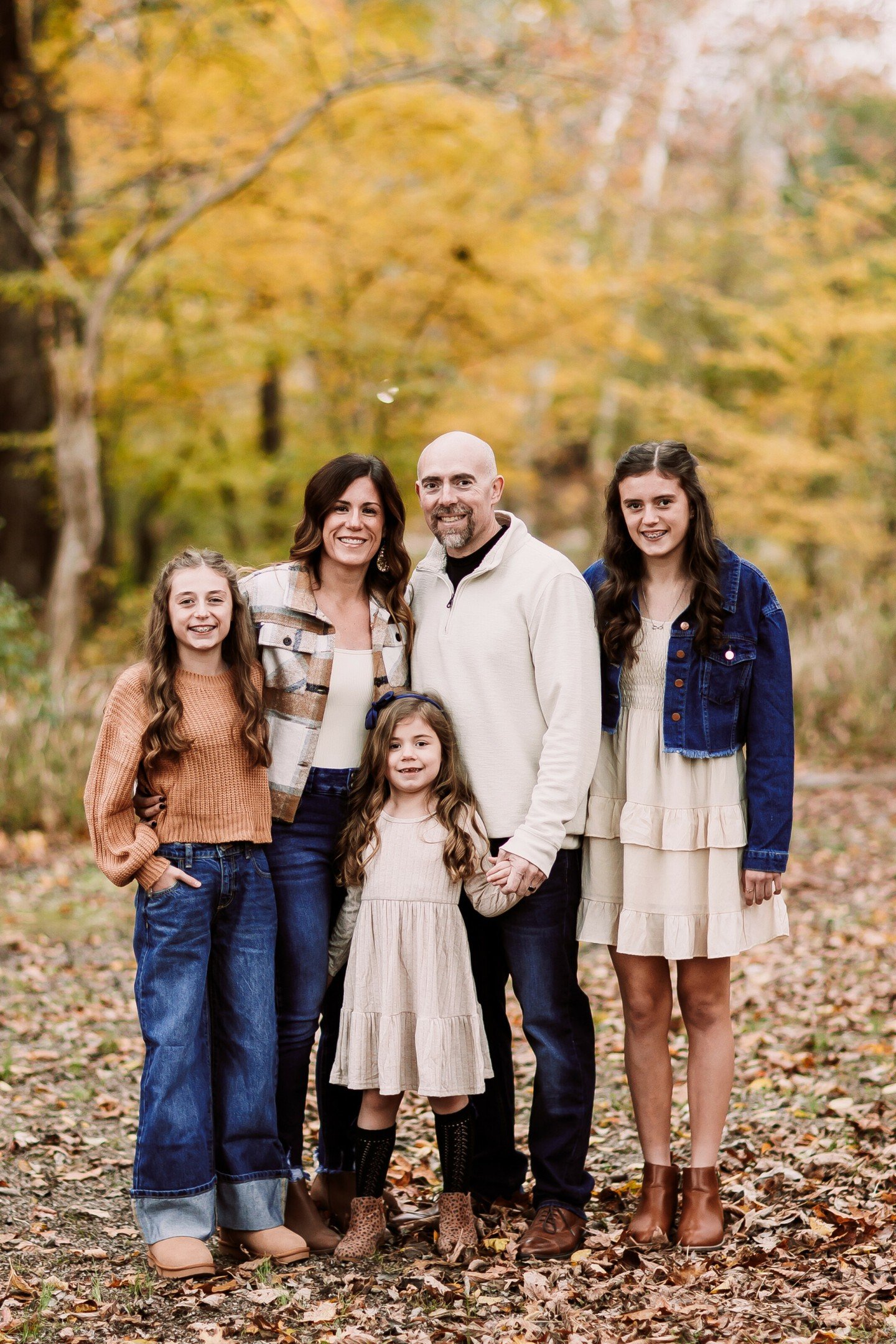The Martinez Family relocated to Tennessee and I had the honor of capturing them with a new background! It is so fun when clients from New Mexico turn into clients in Tennessee.
.
.
.
.
.
.
.
#albuquerquenewmexico #albuquerquephotographer #albuquerqu