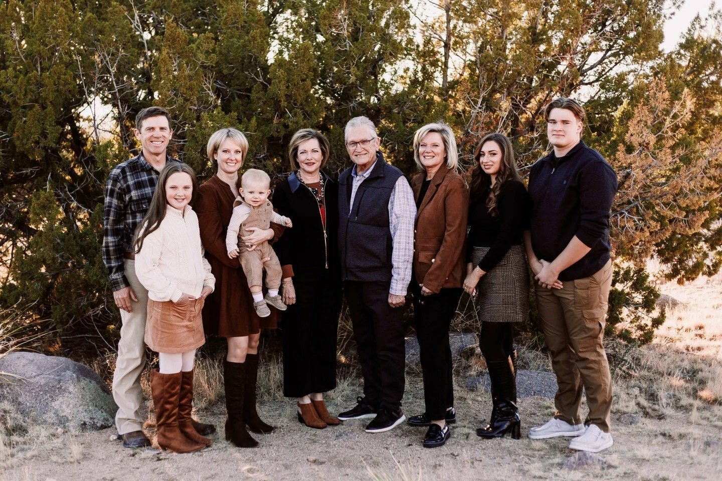 The Higgins family picks a new destination every Thanksgiving, and in 2025 they chose Albuquerque. With everyone flying in from across the country, they spent the week exploring a brand new city together and wanted to remember this season exactly as 