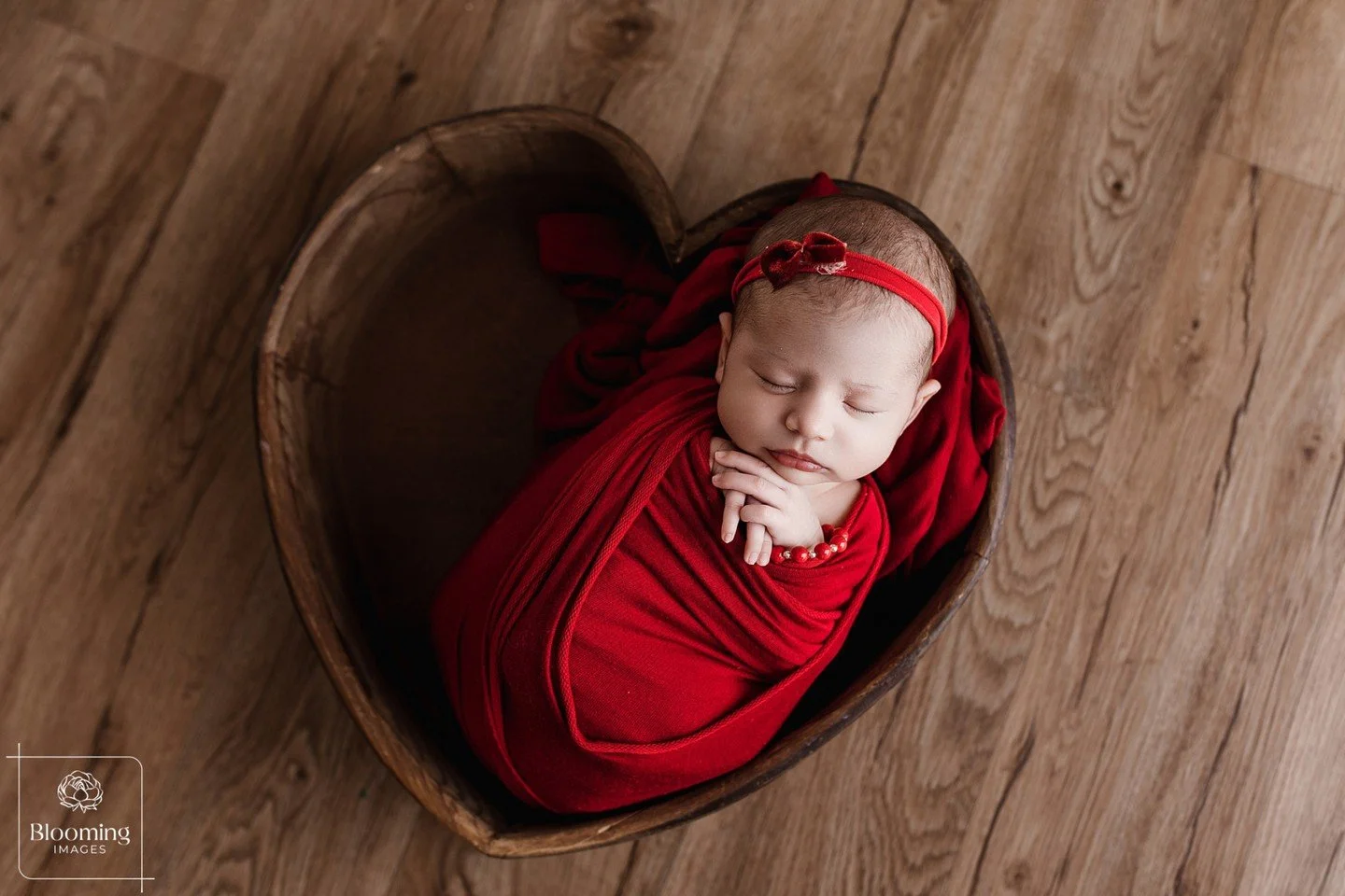 You are probably wondering if this is a real baby or a doll. :-P  The sweetest little girl in the studio .
.
.
.
.
.
.
.
#abqnewborn #abqnewbornphotographer #albuquerque #abq #abqphotographer #bloomingimages #rioranchophotographer #rioranchonewbornph