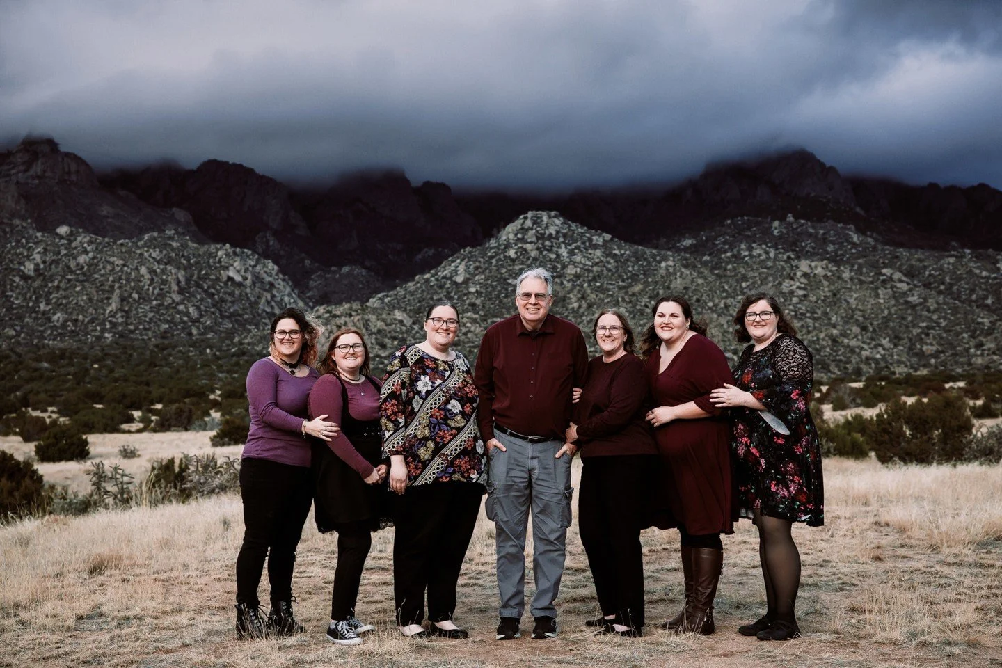 This family wanted updated photos. These four sisters are so beautiful and laughed almost the entire time.

Shot by Matt.
.
.
.
.
.
.

*
*
*
*
*
#albuquerquenewmexico #albuquerquephotographer #albuquerquefamilyphotography #albuquerquefamilyphotograph