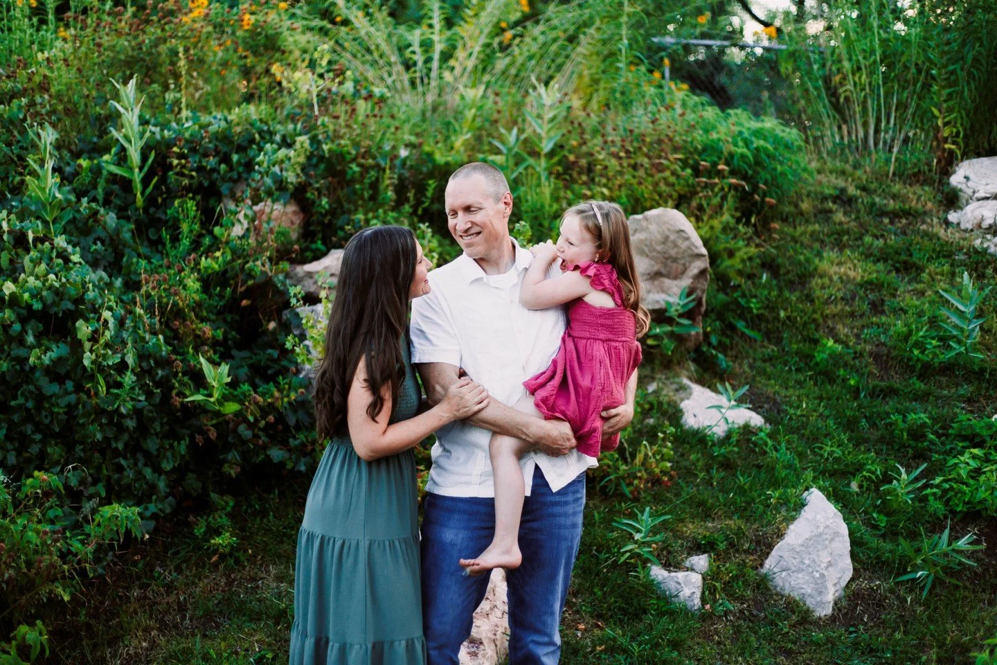Loved this beautiful floral session with this adorable family.

The bosque is coming back to life, the blooms are almost here&hellip; and these summer minis are going to go FAST.

VIP list gets first access before anything goes public. The best spots