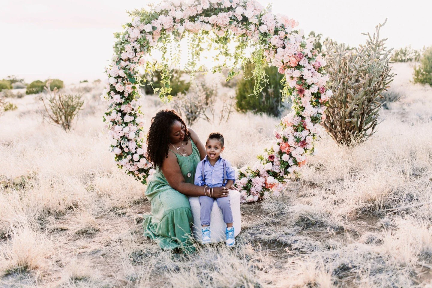 This year&rsquo;s outdoor Motherhood Minis were so beautiful. Watching moms love on their little ones while capturing the hugs, giggles, and in-between moments never gets old.

These are the photos that will mean even more with time.

@maidenwellsflo