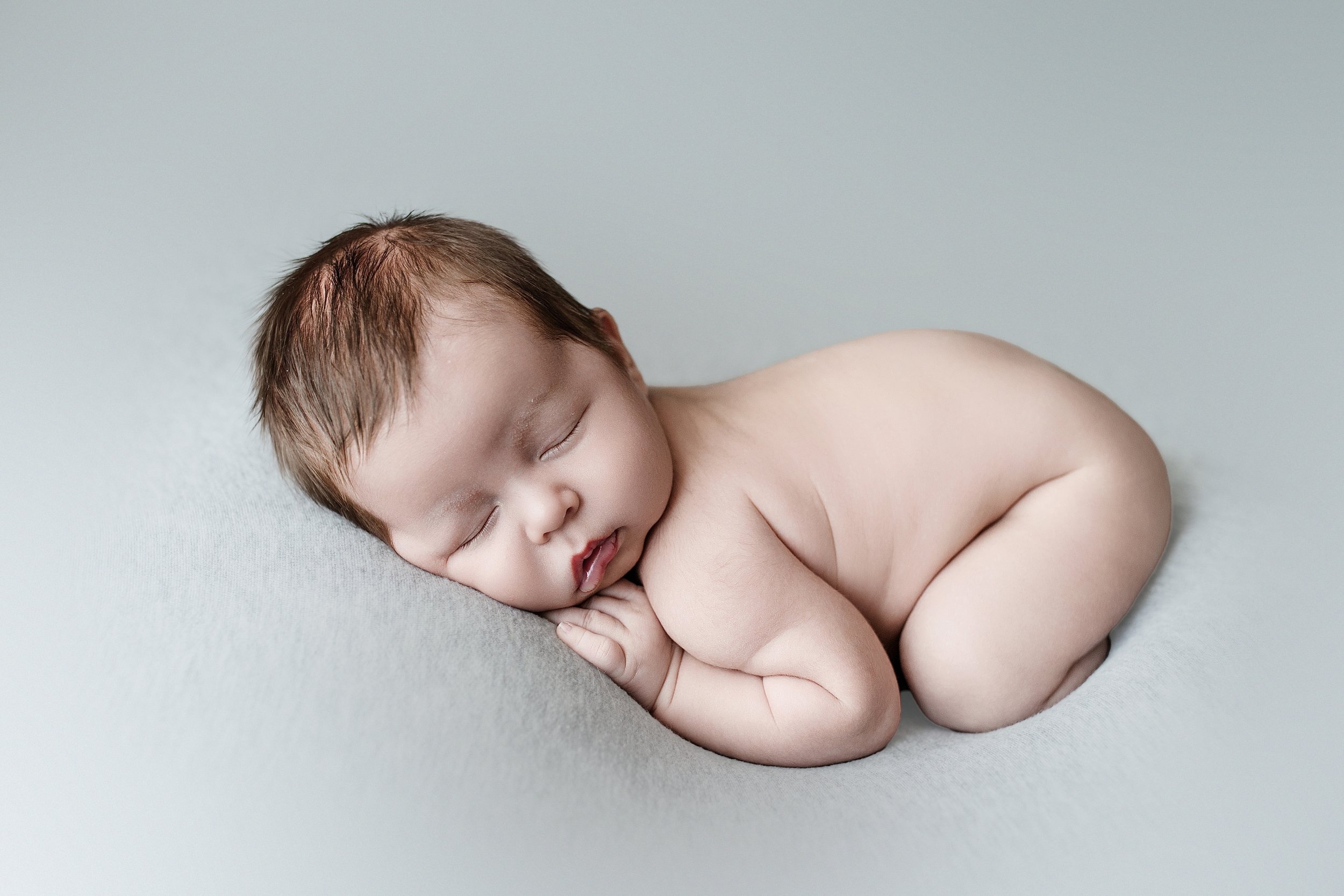 JamesNewborn-(101 of 111).jpg