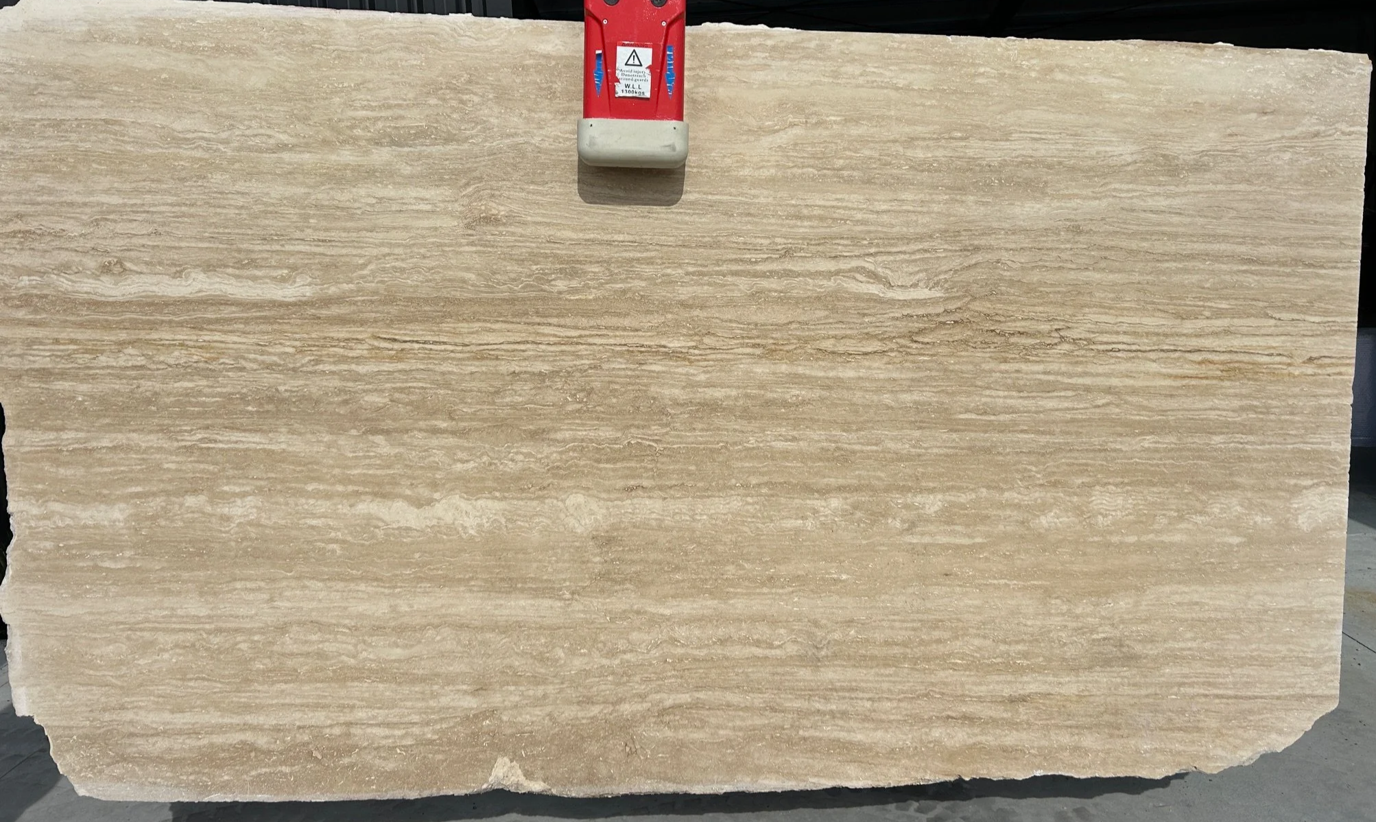 Classic Travertine Vein Cut