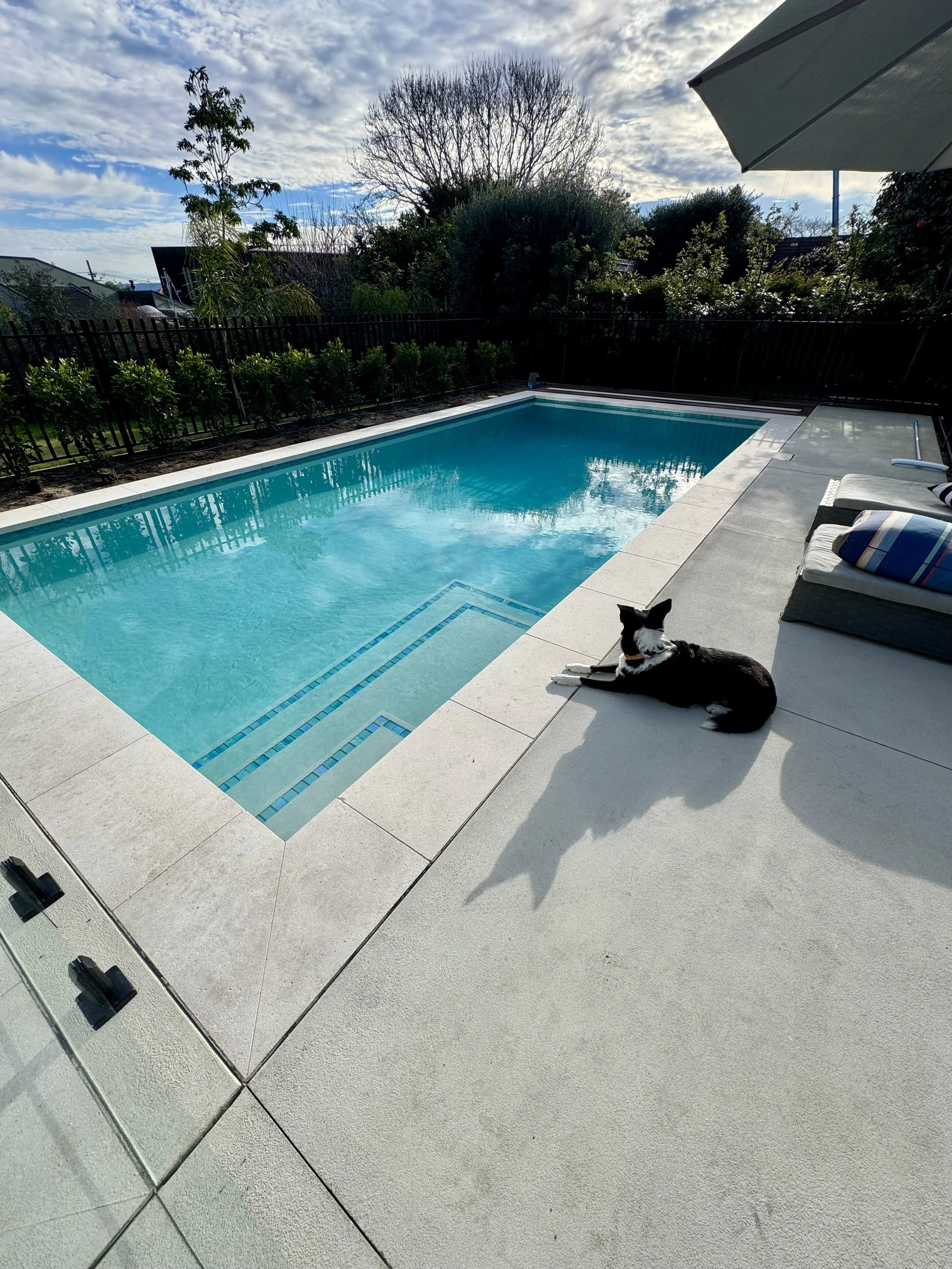 Chambolle Limestone Dropface Coping