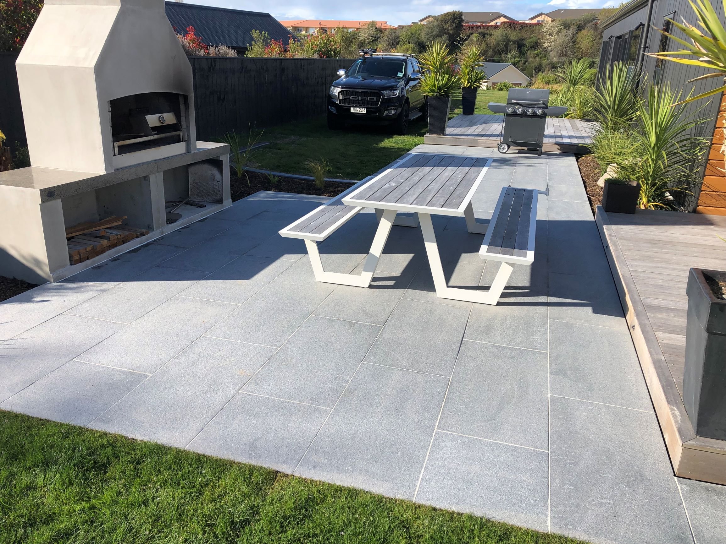 Grey Granite 1m x 500mm Paving