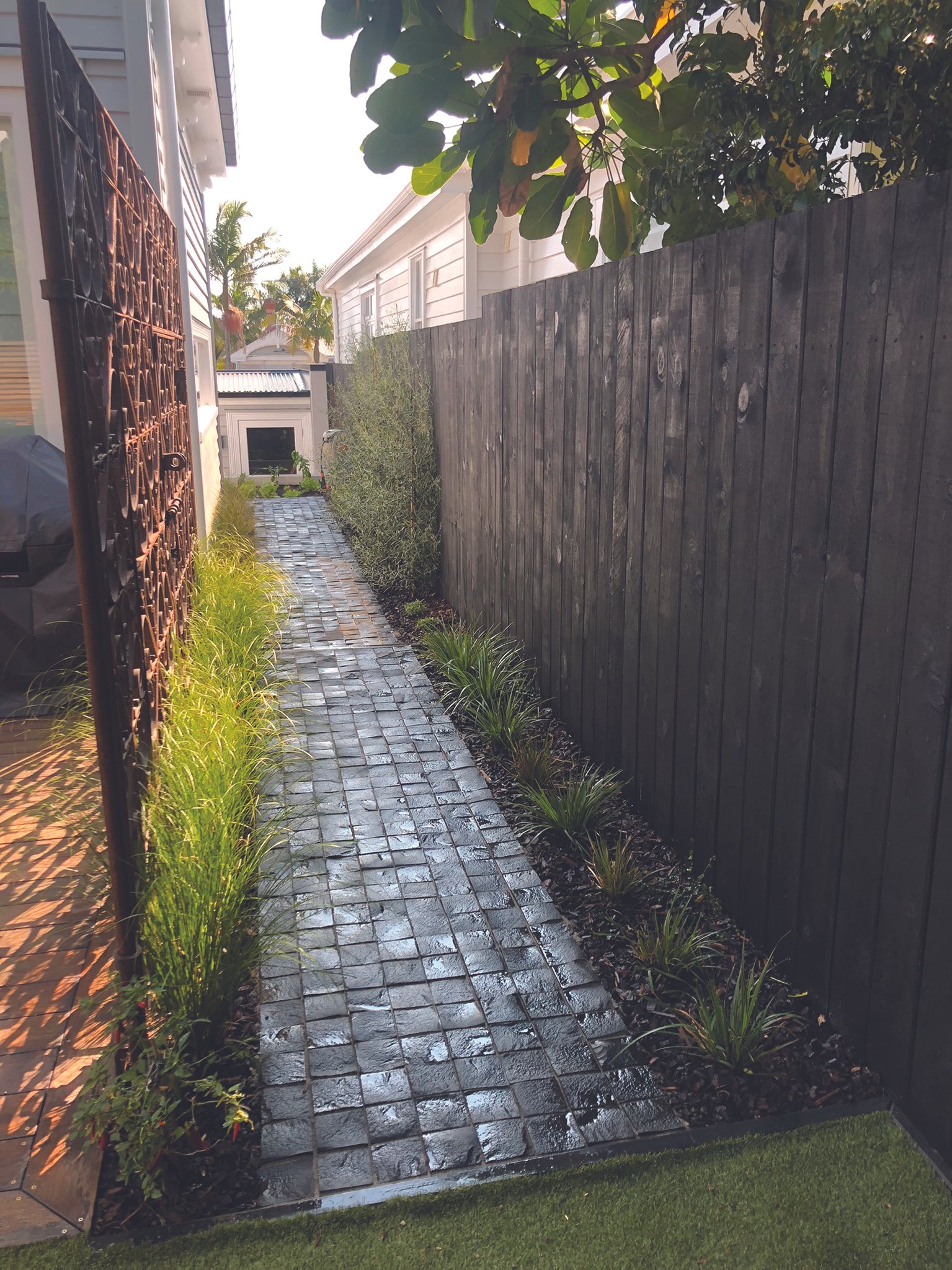 Bluestone Splitface Cobbles