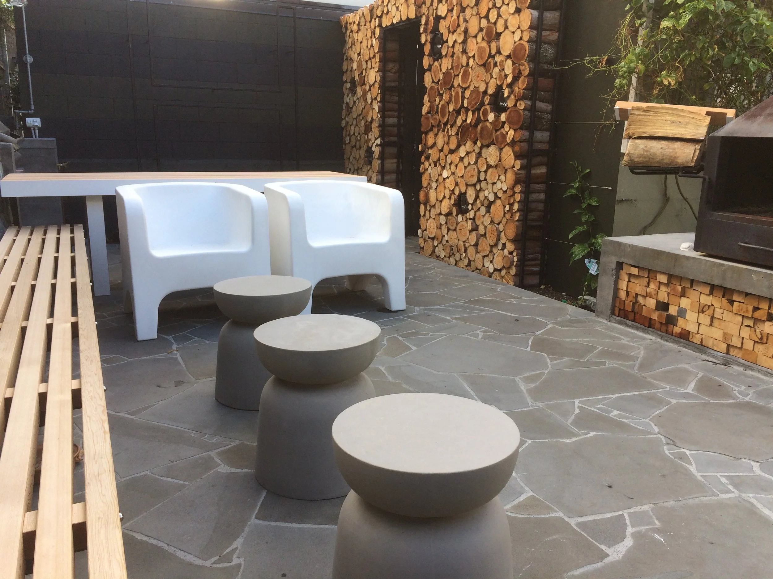 Bluestone Crazy Paving (8).JPG