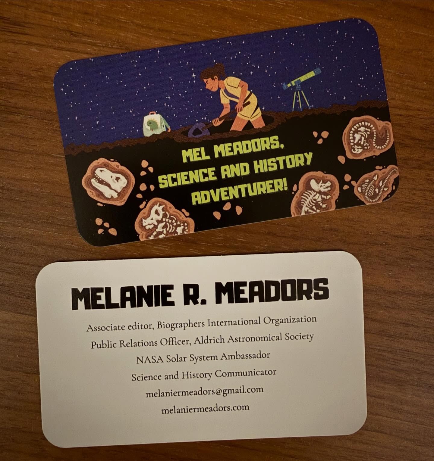 My new business cards have arrived and I freaking love them!!!!!!