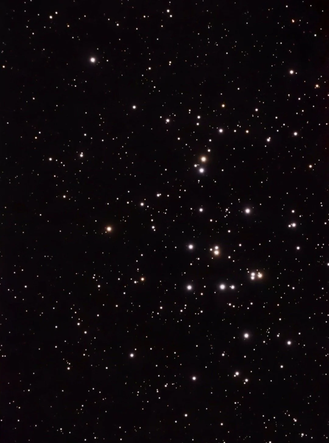 I can't give details right now, but I am applying for something HUGE and scary and wonderful and everything I ever wanted. DREAM. An absolute DREAM. So send me all your amazing awesome vibes. Here is a picture of the Beehive Cluster I took the other 