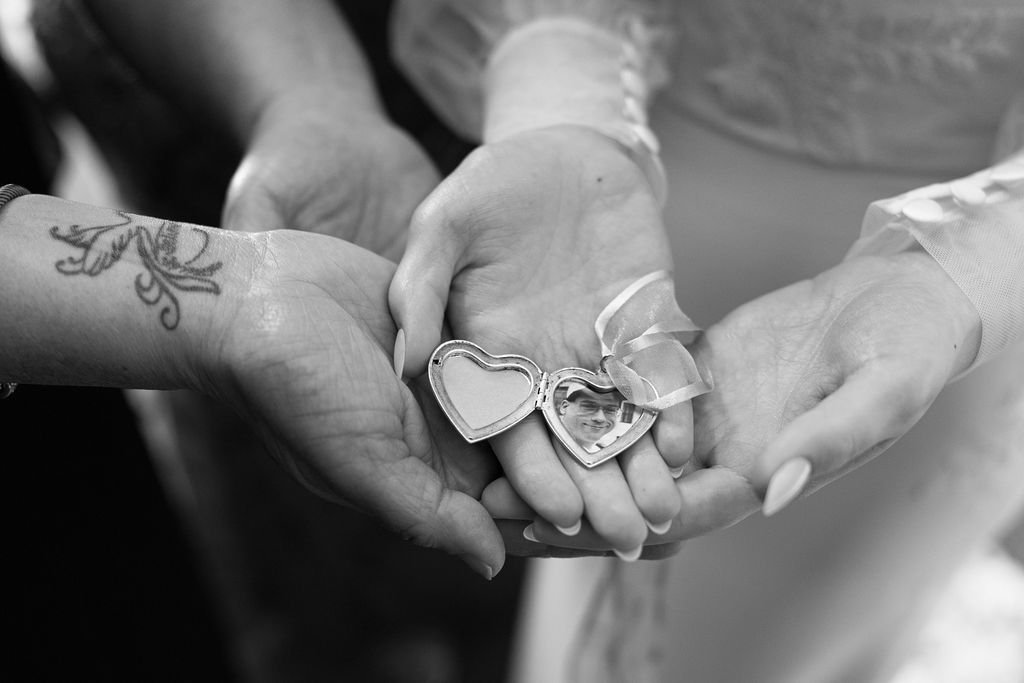 Best Western Gateway Grand Wedding Photographer