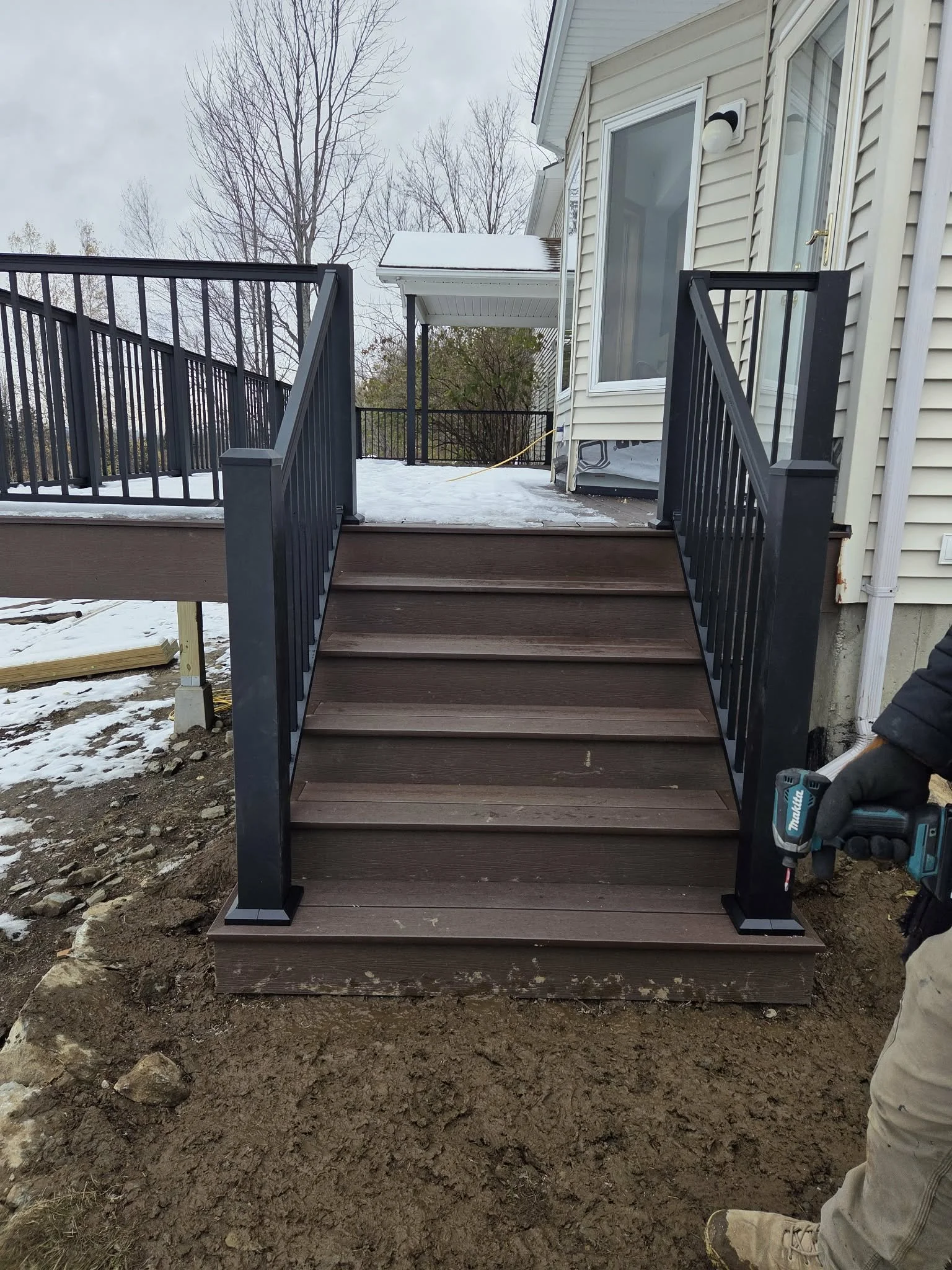 b184e65c-fd08-4051-85b0-1be89d64ec4f.jfif