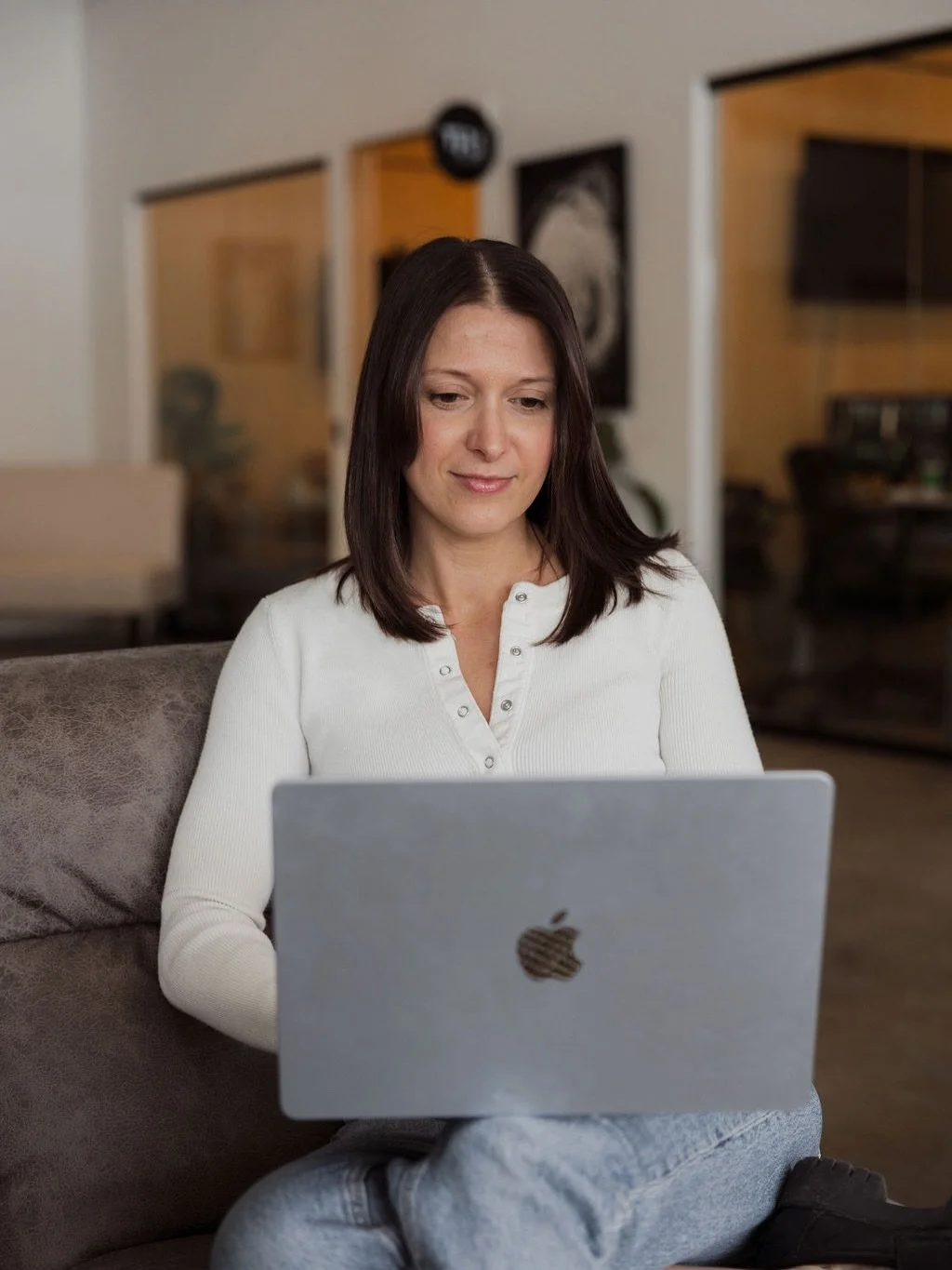 Look mom, I&rsquo;m all grown up (and finally got professional headshots).

Thinking about me in 2014, fresh out of college, booking flights to Australia and Thailand, and figuring things out as I went&hellip; no real plan, just trusting it would wor