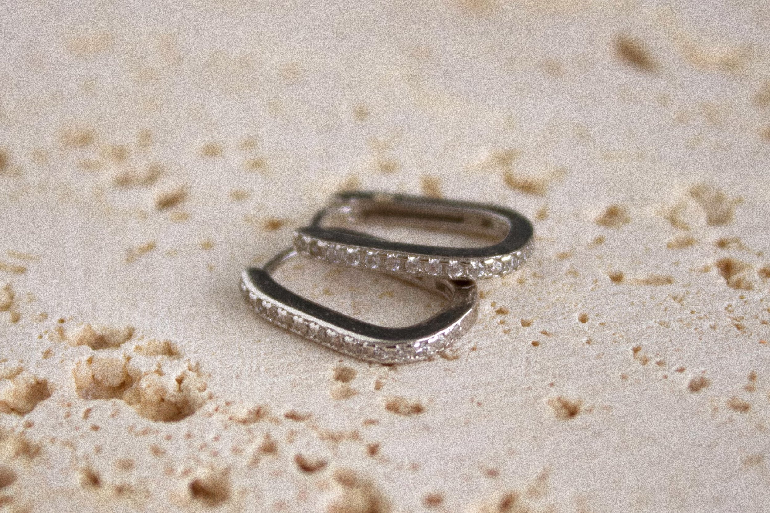 ISLA EARRINGS