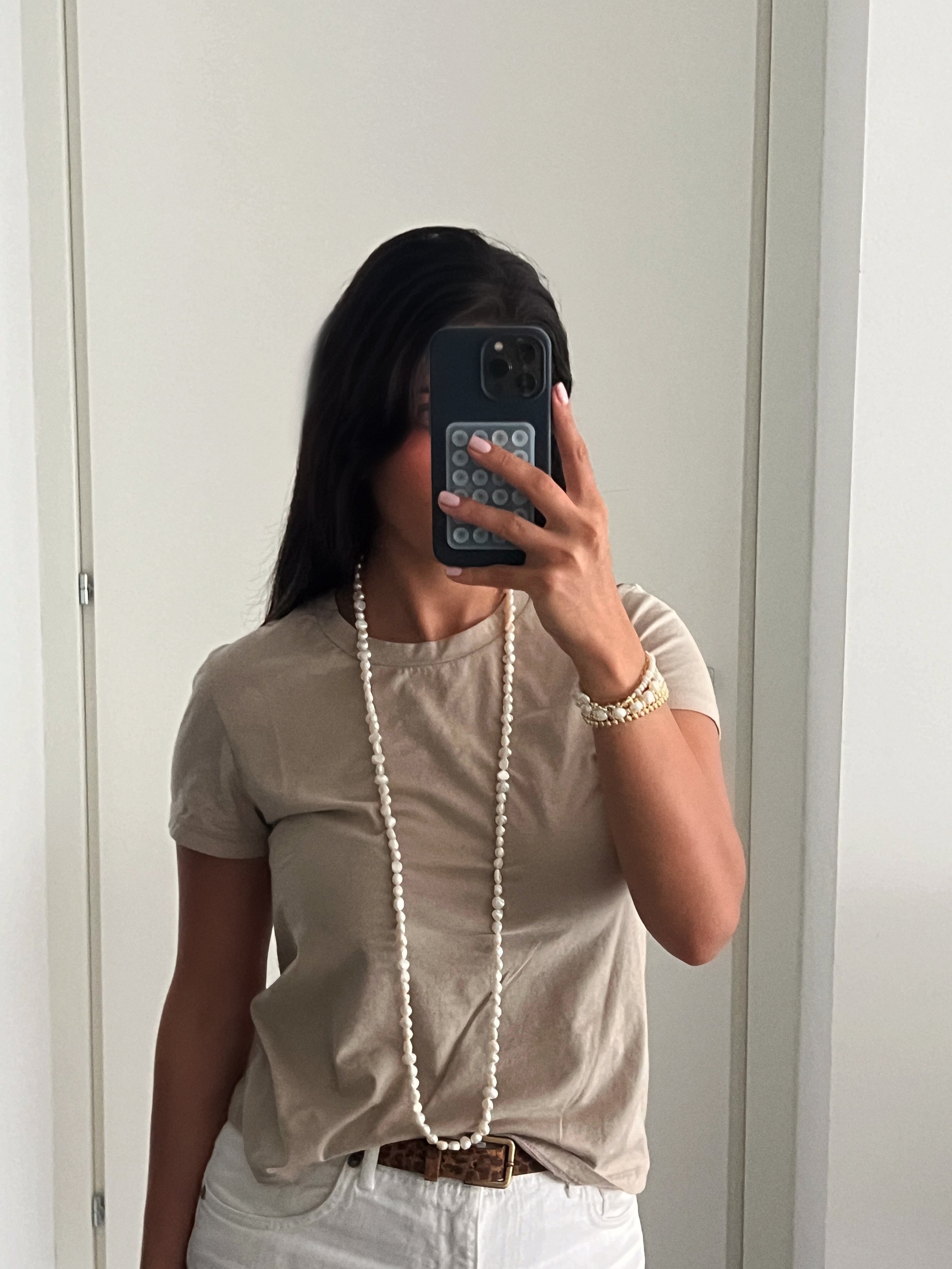 Facetune_26-09-2024-21-48-44.jpeg