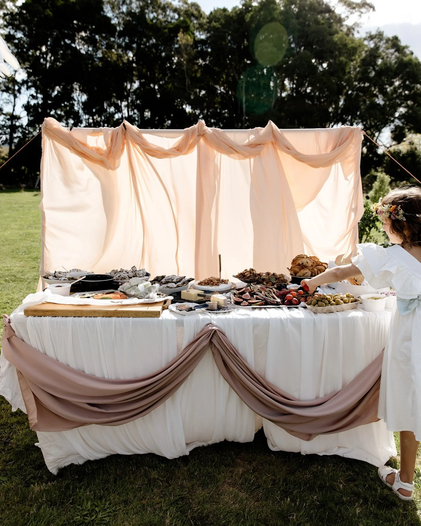 Revisiting Gemma &amp; Liam&rsquo;s charming late-season wedding on their family-owned private country estate 🥂 

Photography @brijanacatoweddings
Venue Private Home
Florals /Planner @whererosemarygrows
Wedding Coordinator @theeventrefinery
Catering