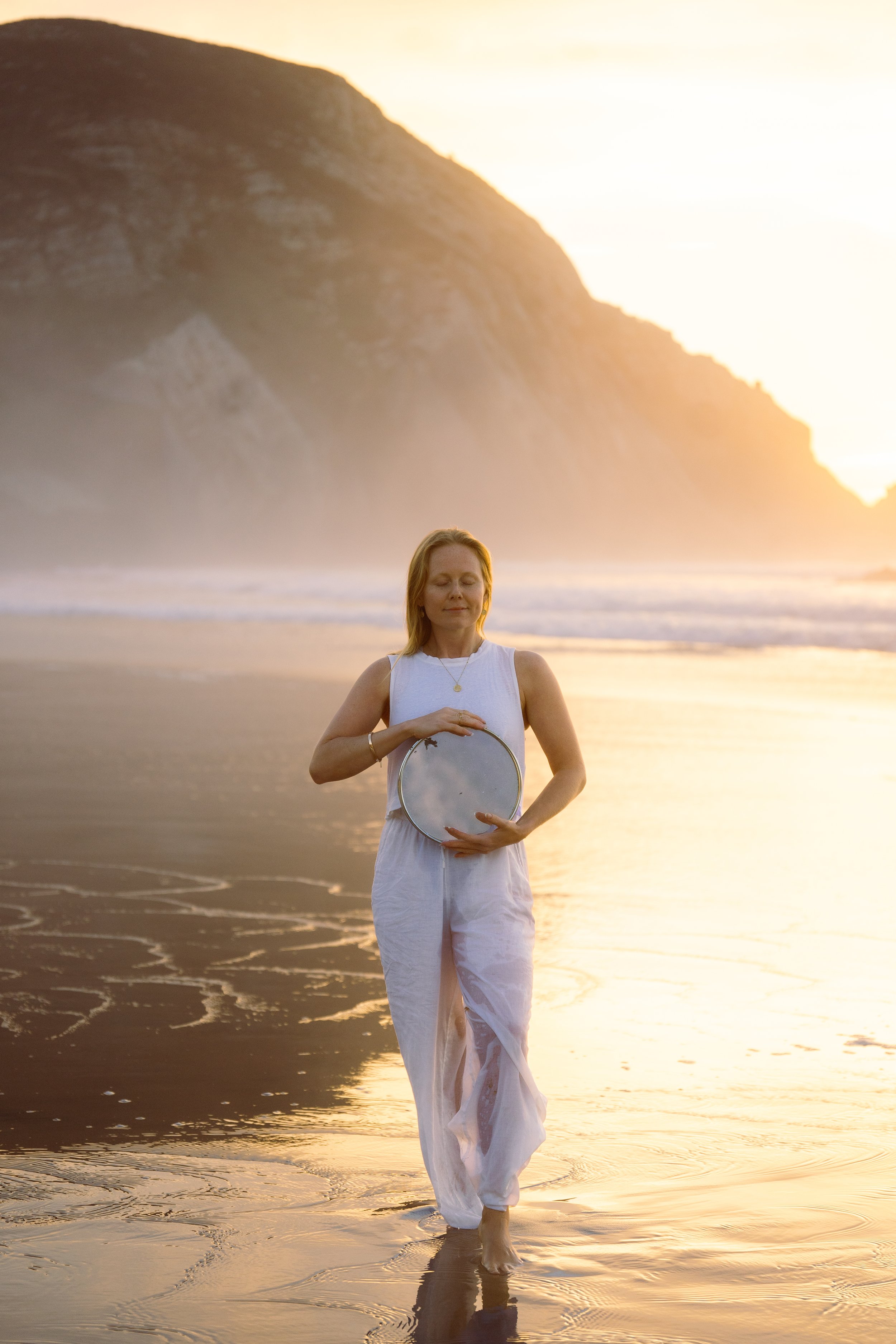 sagayoga_awakenedvisions_praiadecastelejo_2023_puurovisuals-30.jpg