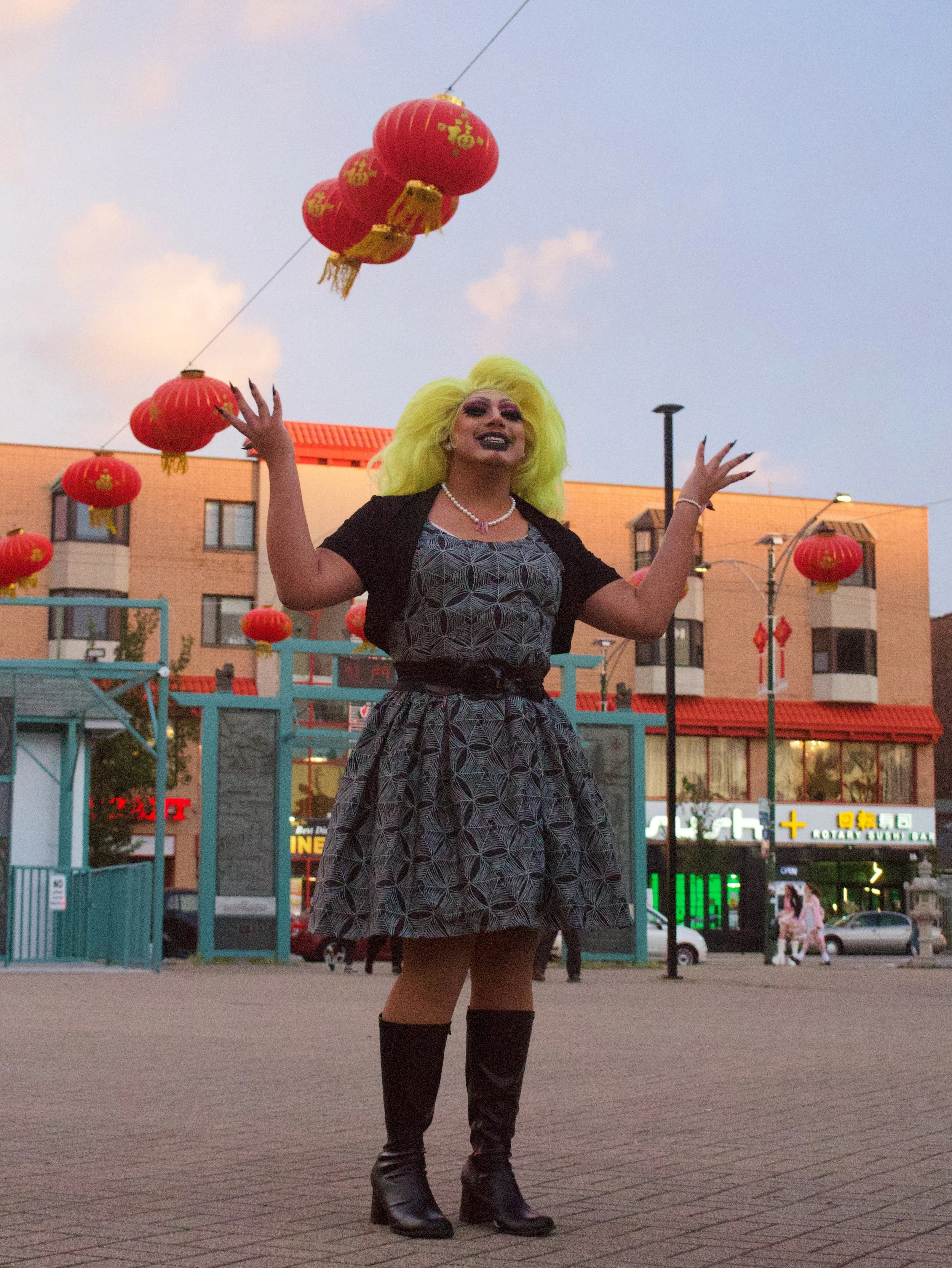 drag show 1.jpg