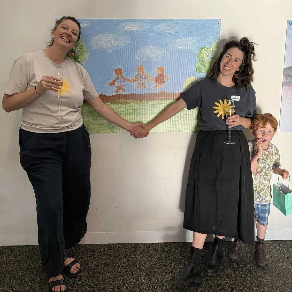 Hearts are full &hearts;️ that&rsquo;s a wrap #postcardsofconnection #pilotprogram #happymessstudio #arttherapy #bellingen @creatensw @ozgreennorthcoast