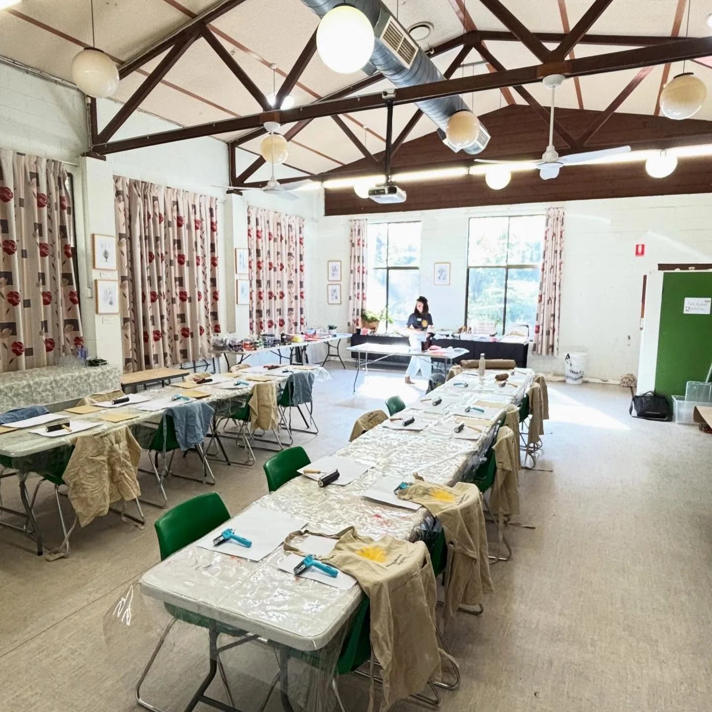 What a joy it was today to facilitate a workshop for @legacyaust offering families of military veterans a beautiful day to connect with each other, themselves and their inner creative world. This workshop was held @coffsharbourbotanicgarden which was