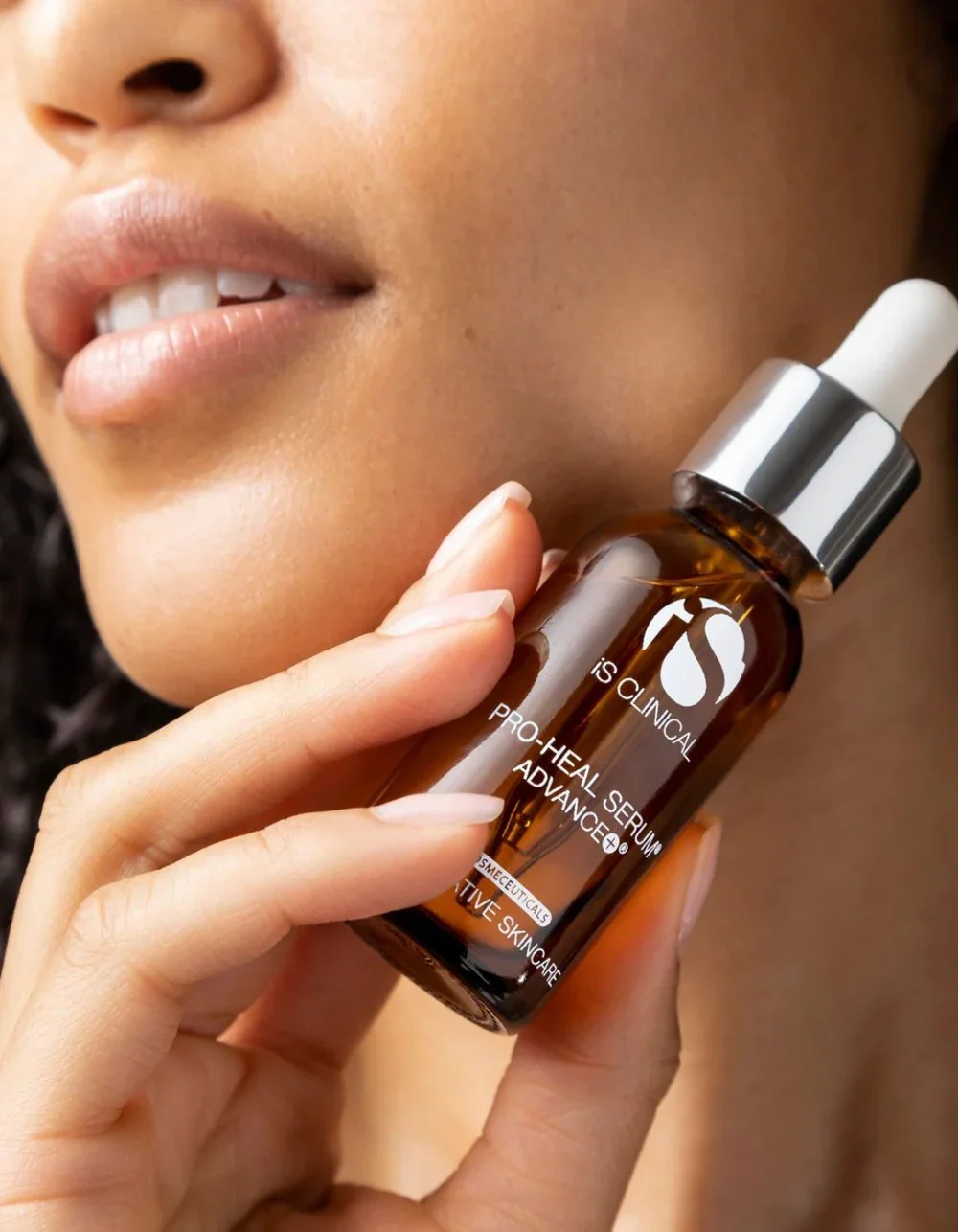 IS CLINICAL PRO HEAL SERUM | SIMPLY SKIN AND LASER CLINIC