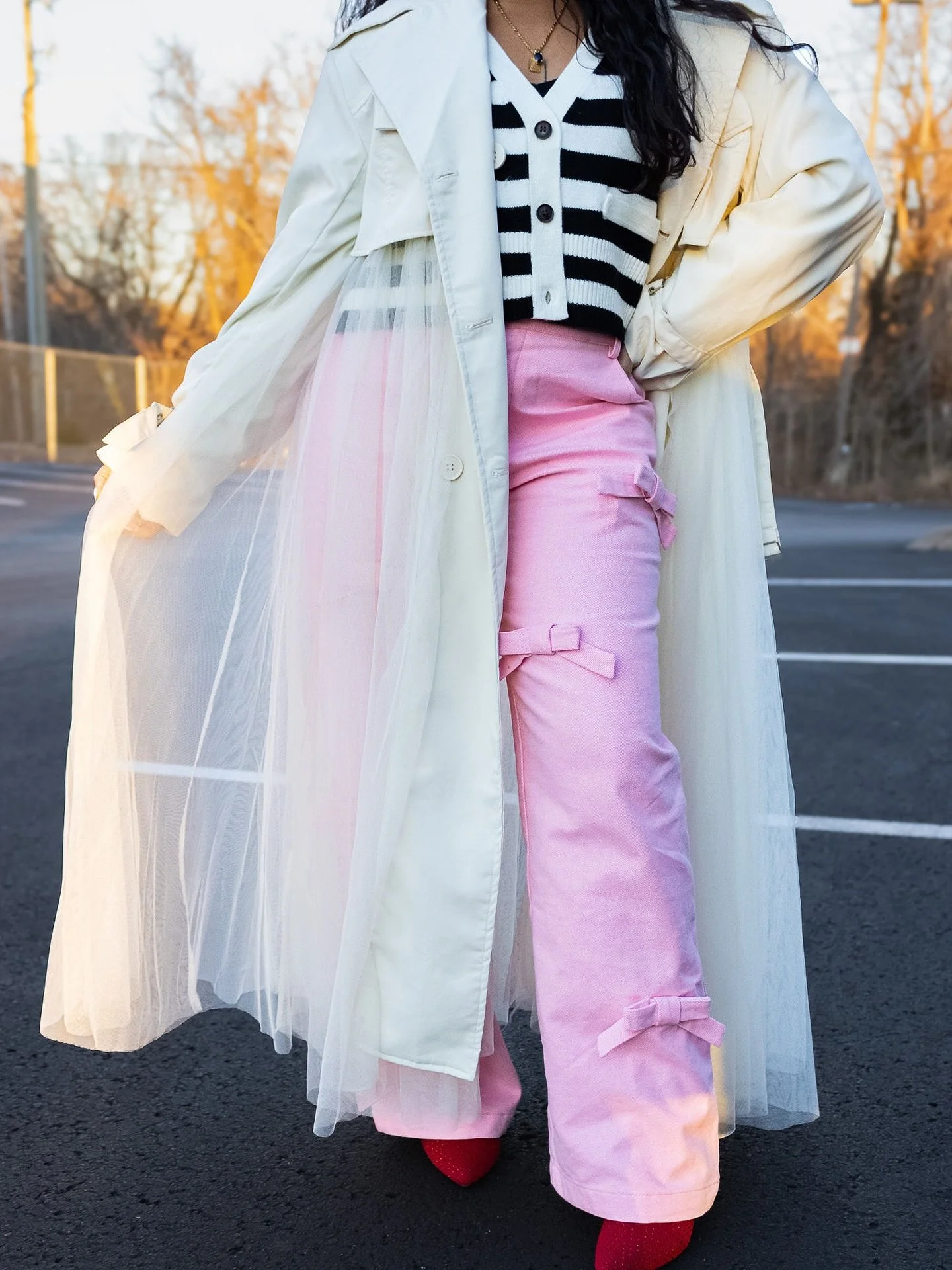 Your new favorite trench coat- the essential fall statement piece is back &amp; needs to be added to your closet 🛍️ 

We only have 3 left &amp; trust me, they go quickly!!