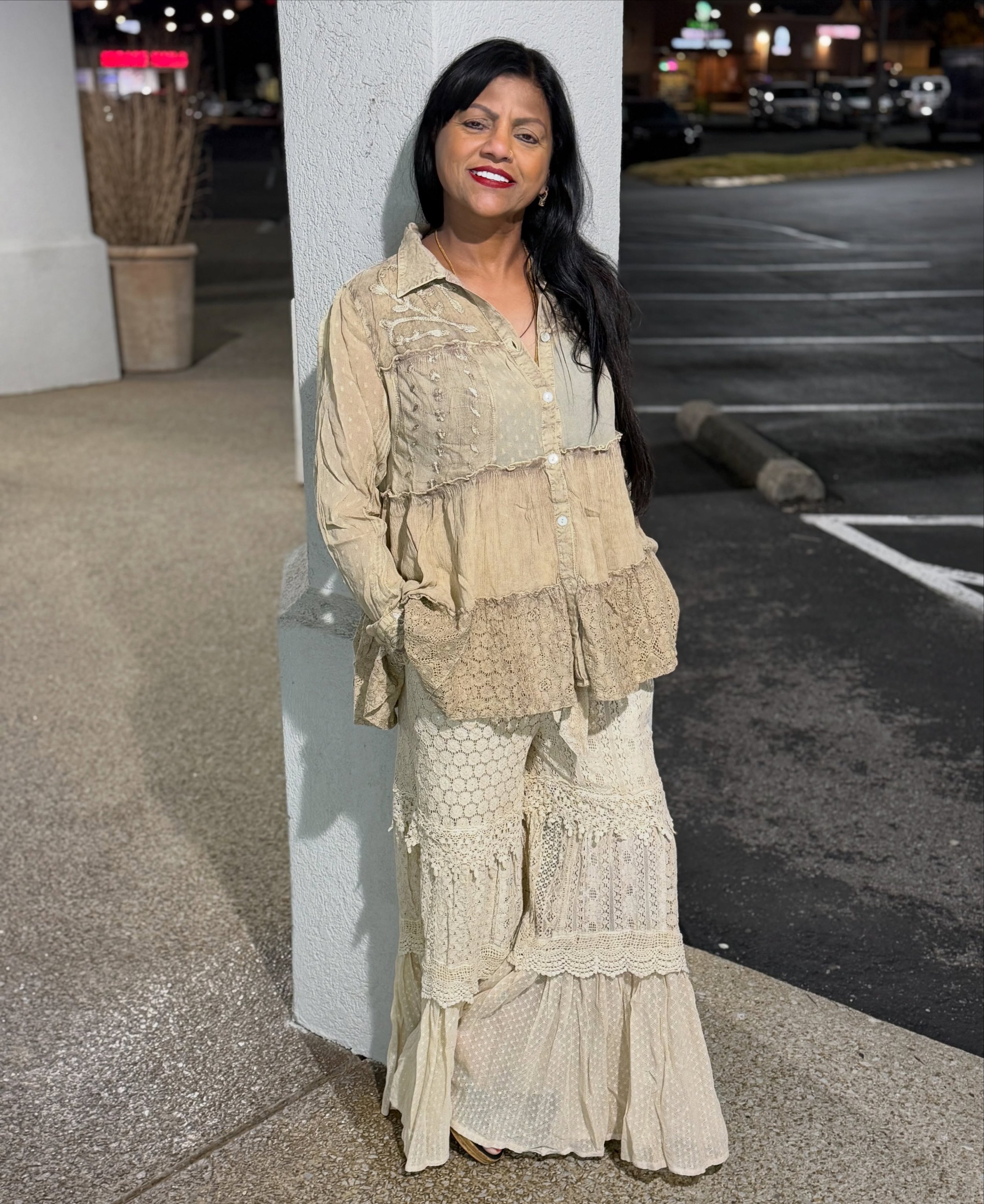 She&rsquo;s giving boho. She&rsquo;s giving effortless. She&rsquo;s giving &ldquo;I definitely planned this outfit&rdquo; without trying too hard. 🫣

New arrivals have entered the chat&mdash;and the TEXTURES are having a moment. ✨

Dropping 10/13- s