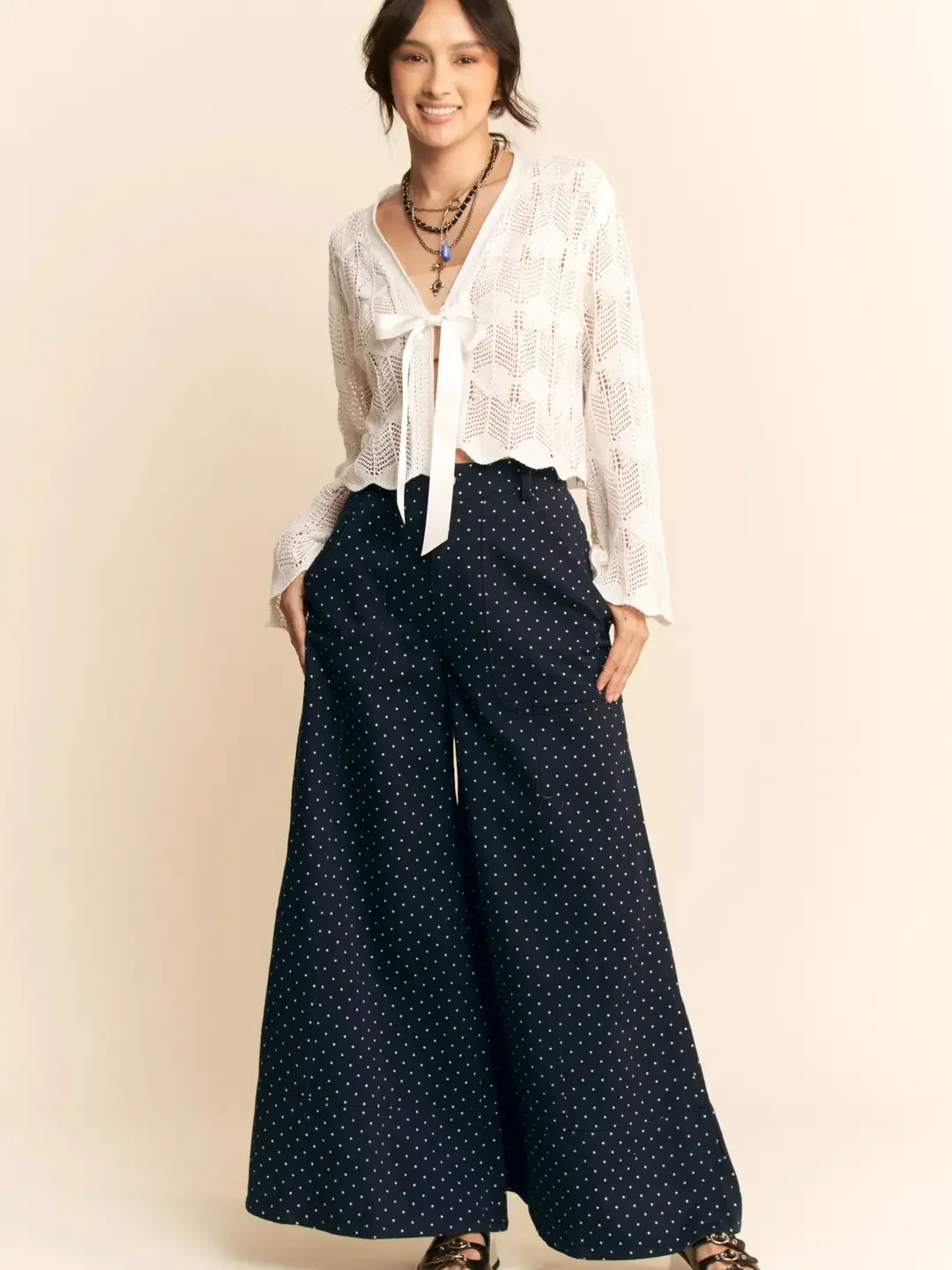 navy dot.webp