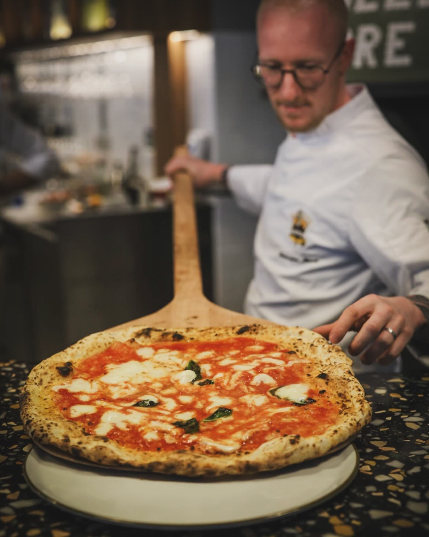 Pizza A Ruota di Carro?
 

🍕 Step back in time with a slice of history at L&rsquo;Antica Pizzeria Da Michele Singapore! 🇸🇬

Our special Pizza A Ruota di Carro, an extra-wide pizza that takes you on a delicious journey to the late 1800s. Named afte