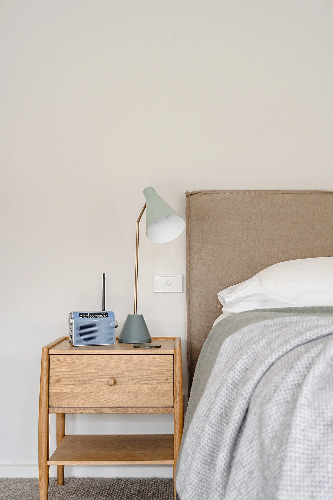 Custom bedroom design on the Mornington Pensinsula