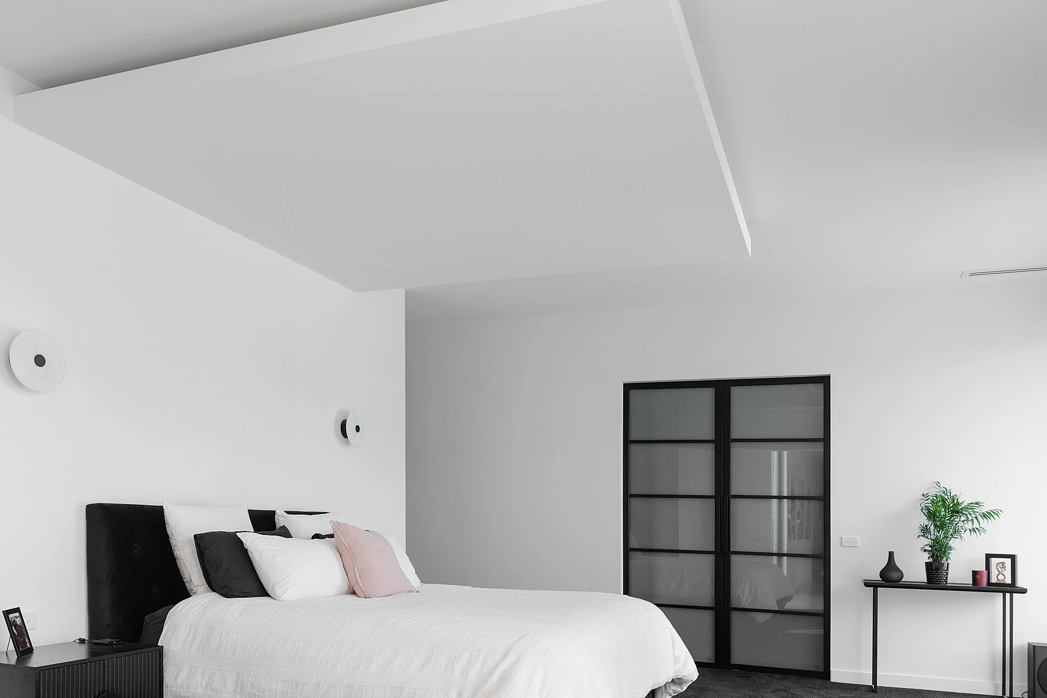 Architectural new home Langwarrin by Eighth Degree Homes.jpg