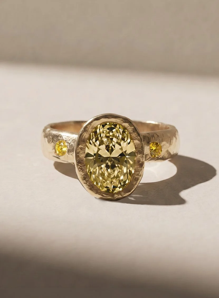 Essence-2ct-yellow-4.jpg