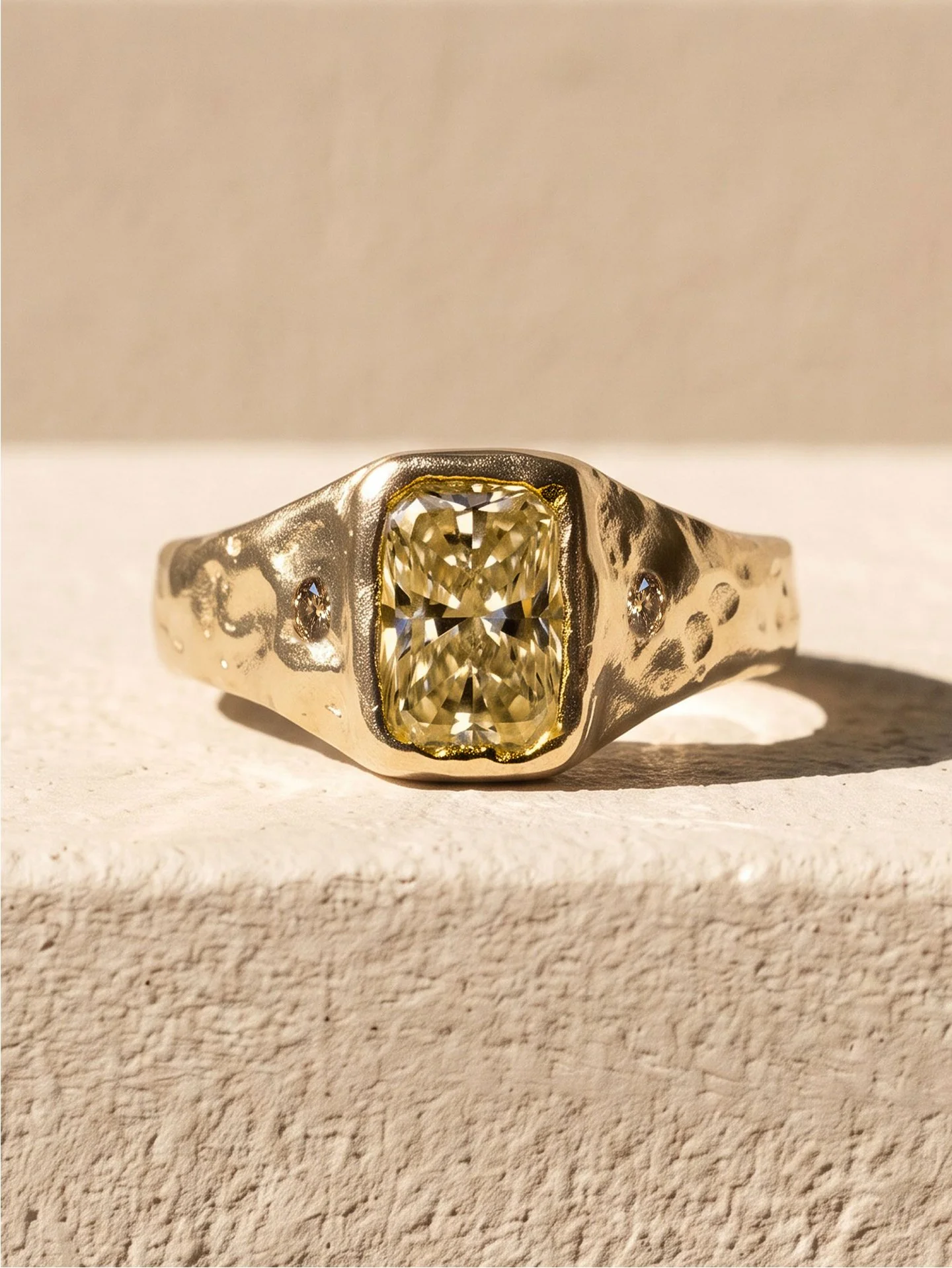 Ember-1.5ct-yellow-4.jpg