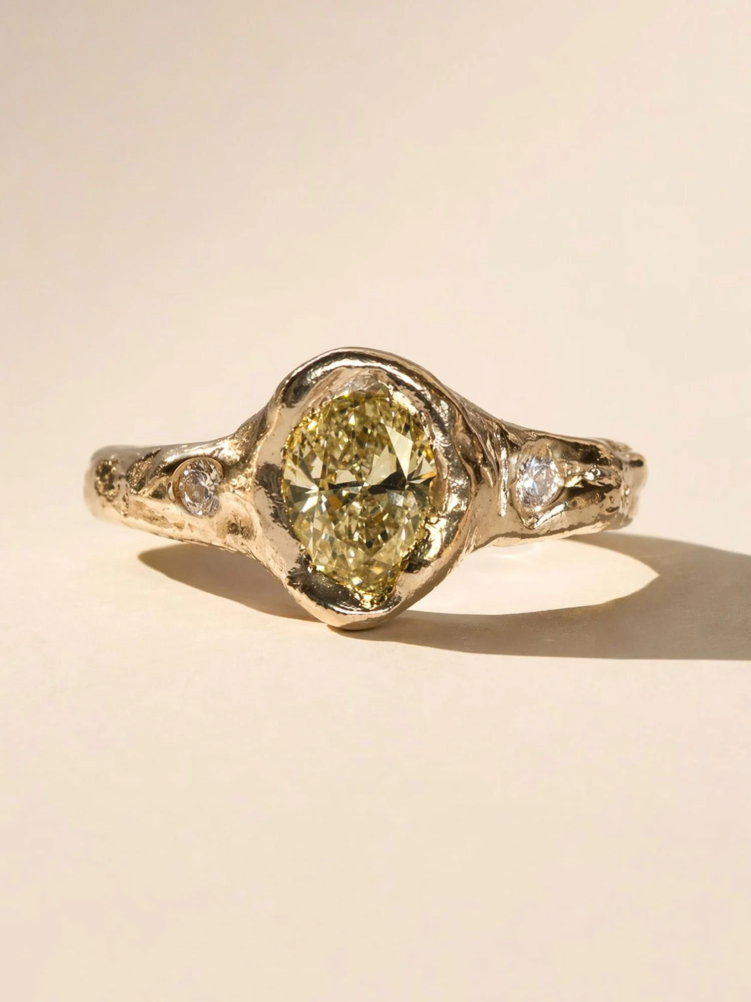 Aurora-1ct-yellow-2.jpg