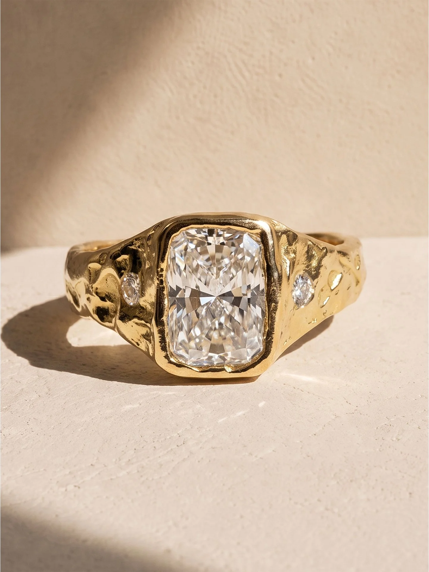 Ember-2ct-white.jpg
