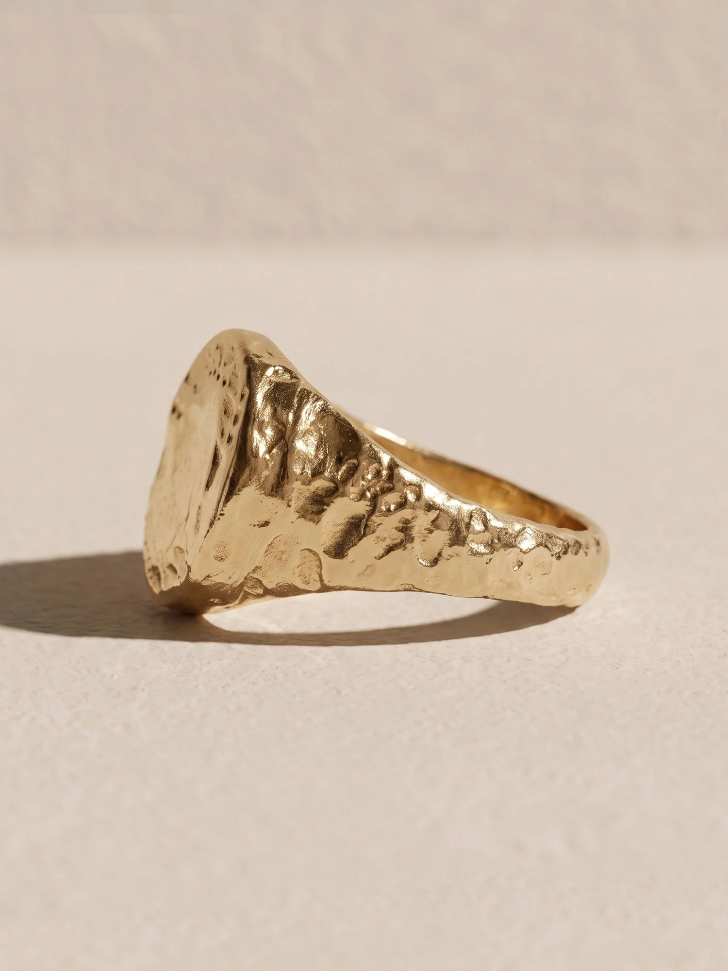 oval-signet-4.jpg (Copy)