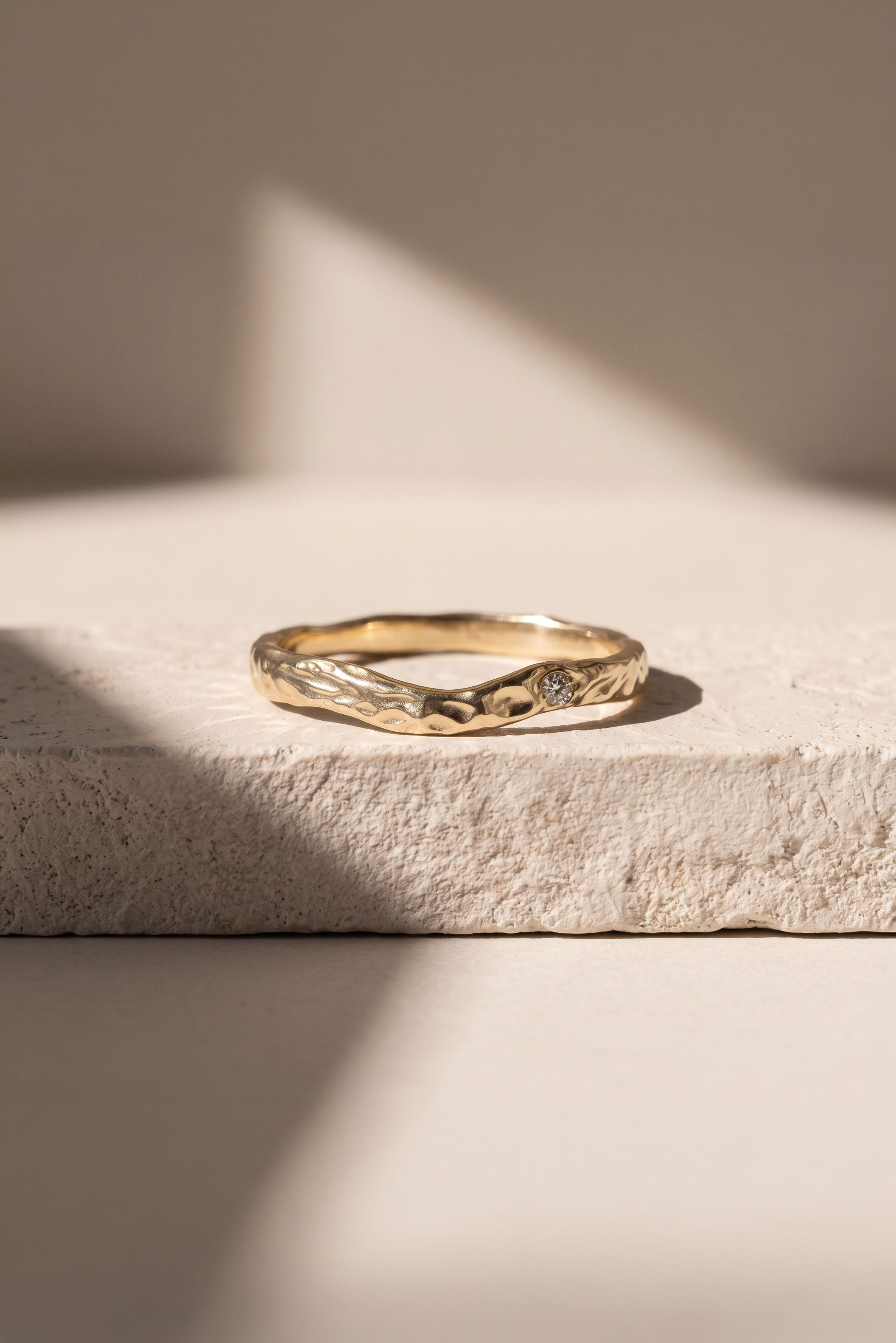 Arch Ring - gemstone
